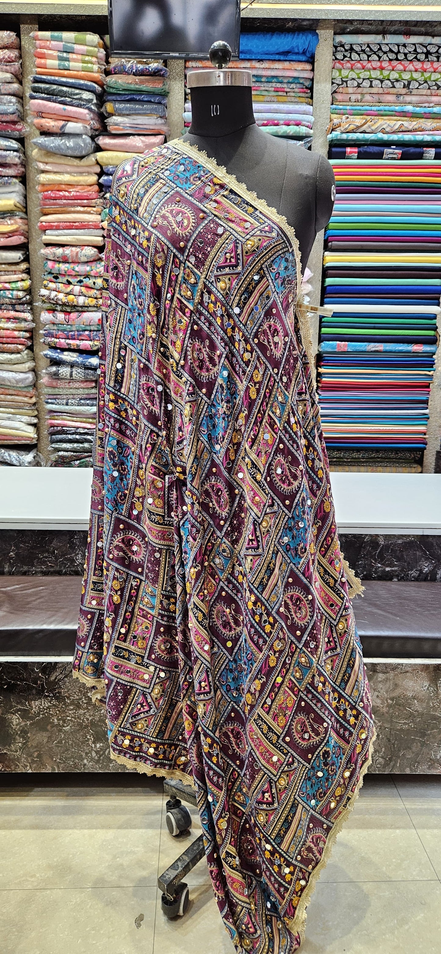 clothing ethnic