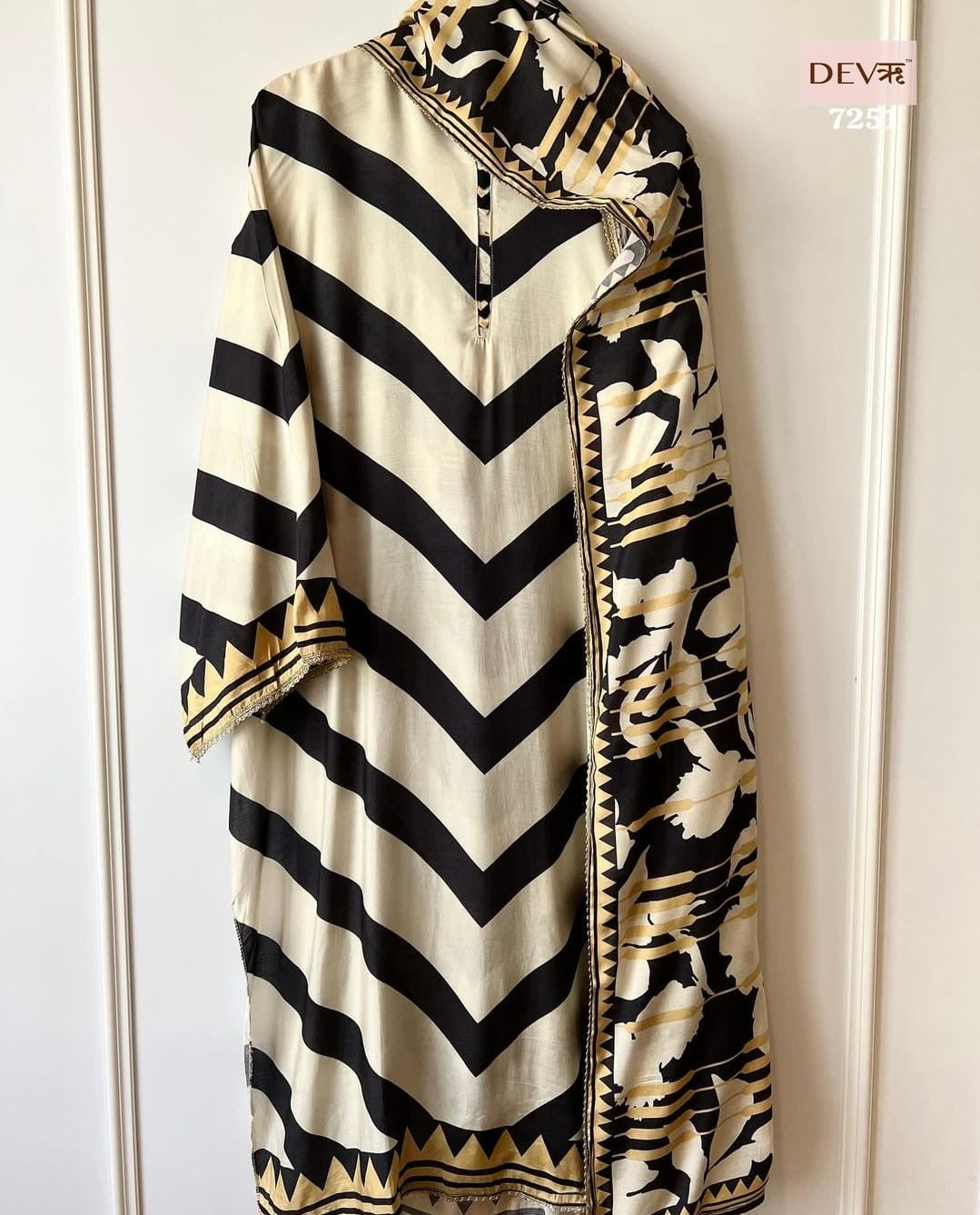 clothing ethnic