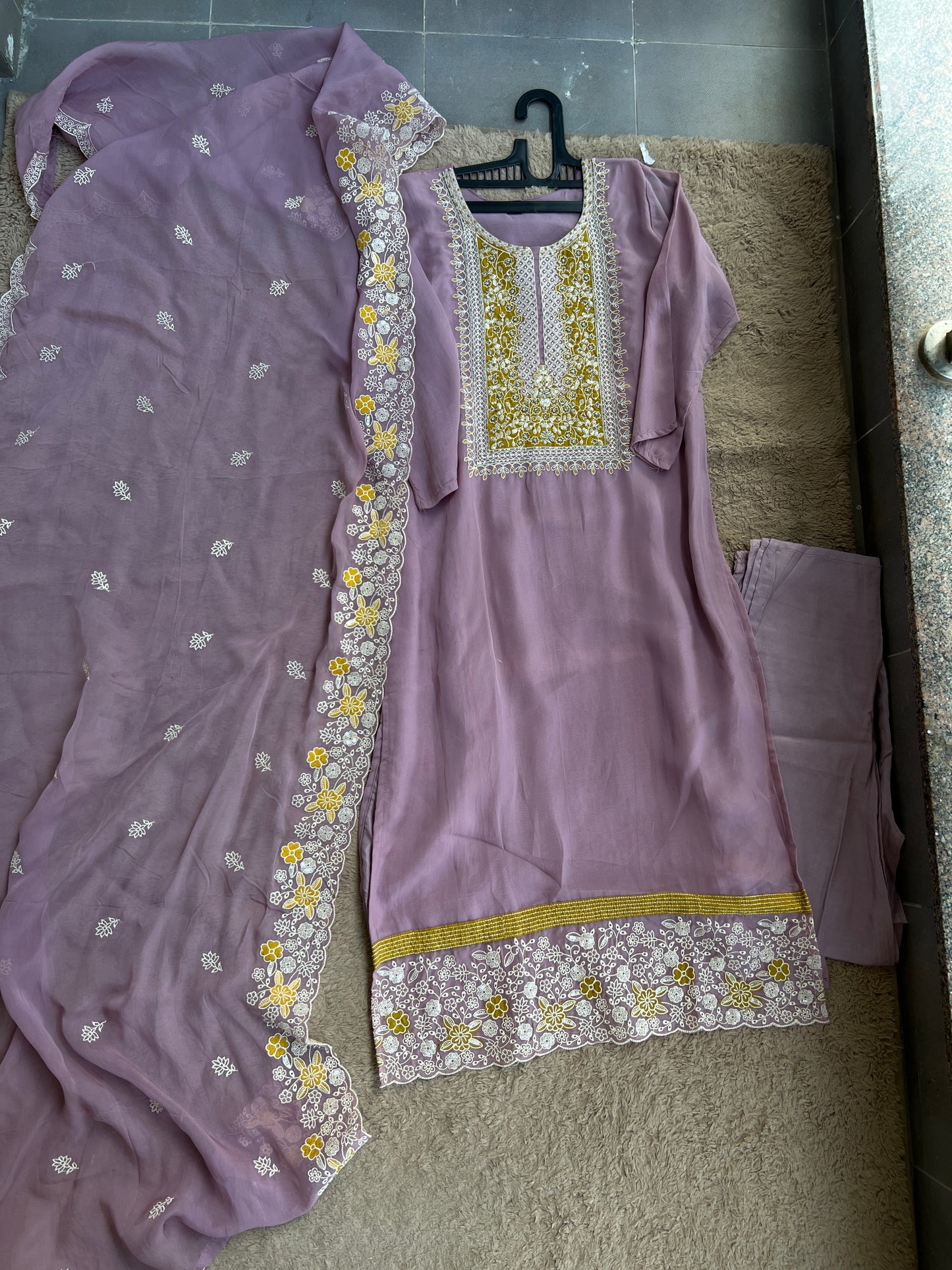 Lavender Luxury with Golden Touch