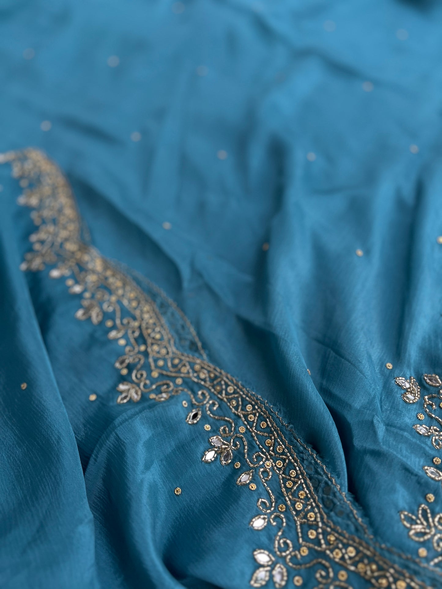 Teal Elegance – Chinnon Handwork Ensemble