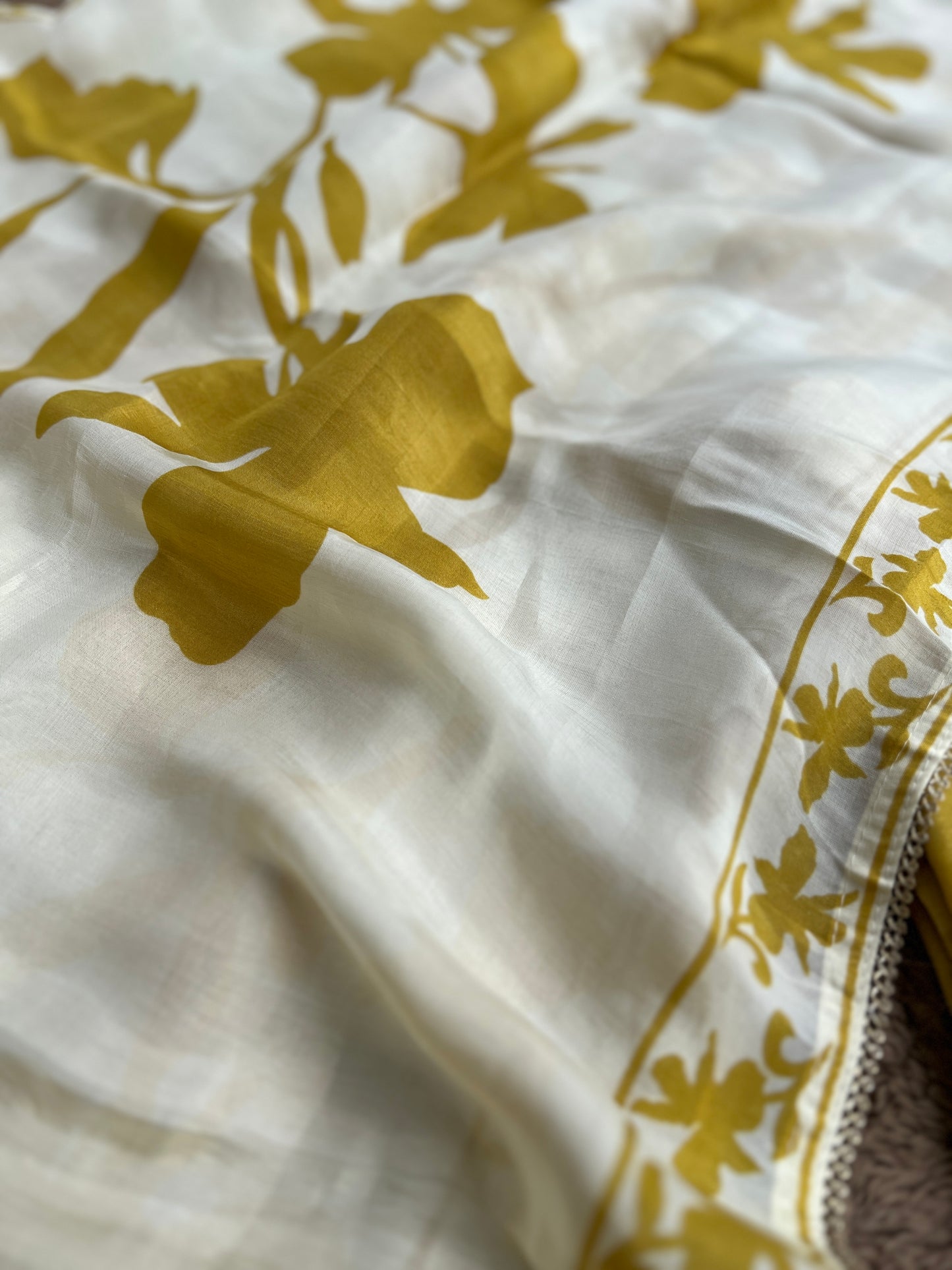 ✨Sunshine Bloom Shimmer Maslin Suit✨