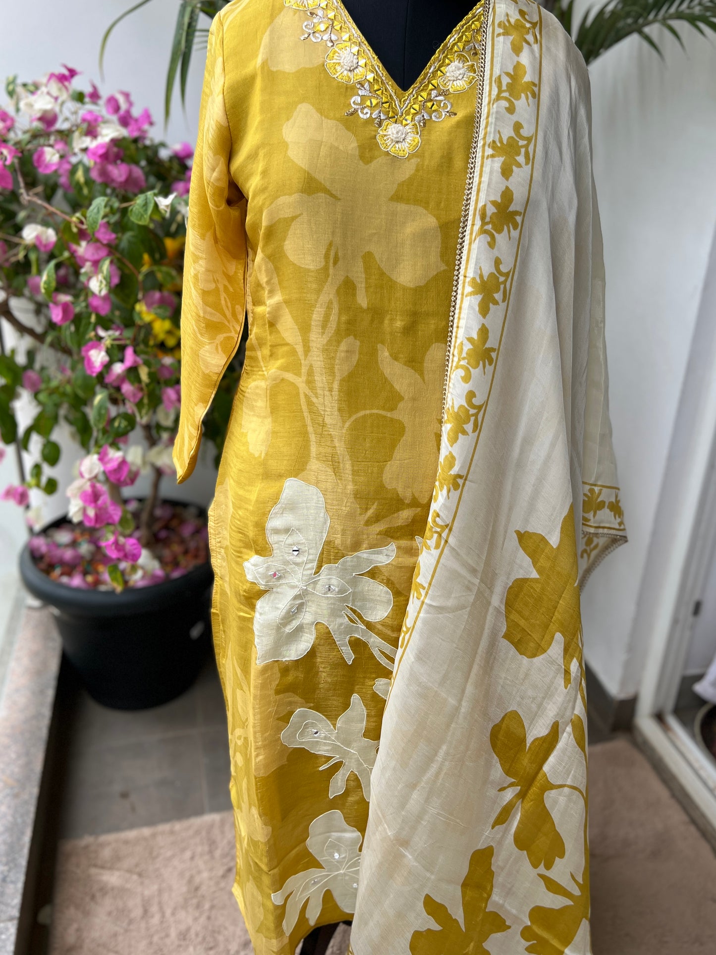 ✨Sunshine Bloom Shimmer Maslin Suit✨