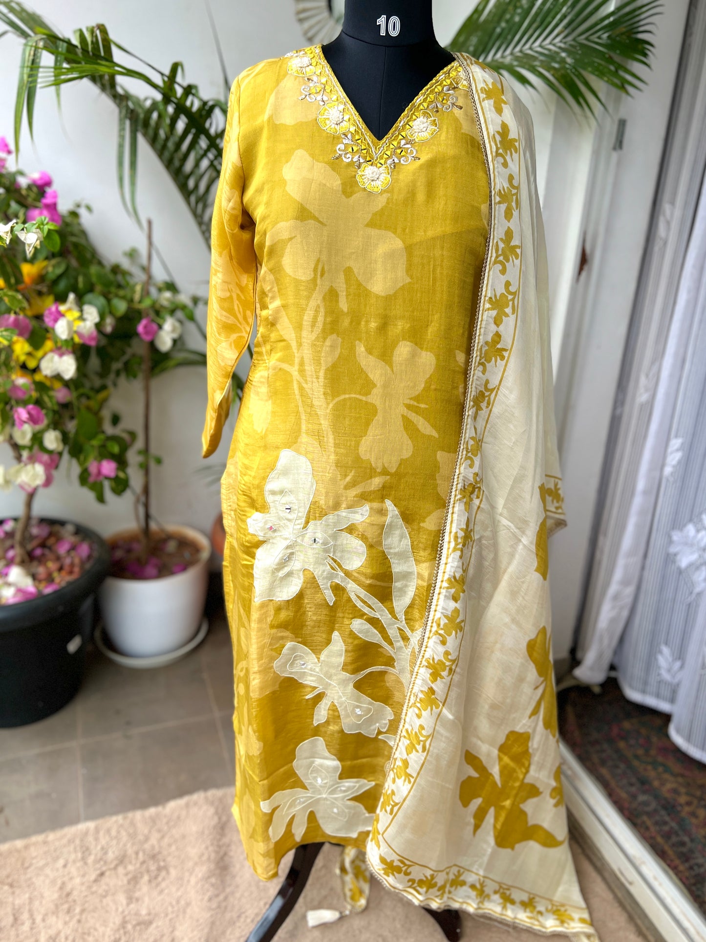 ✨Sunshine Bloom Shimmer Maslin Suit✨