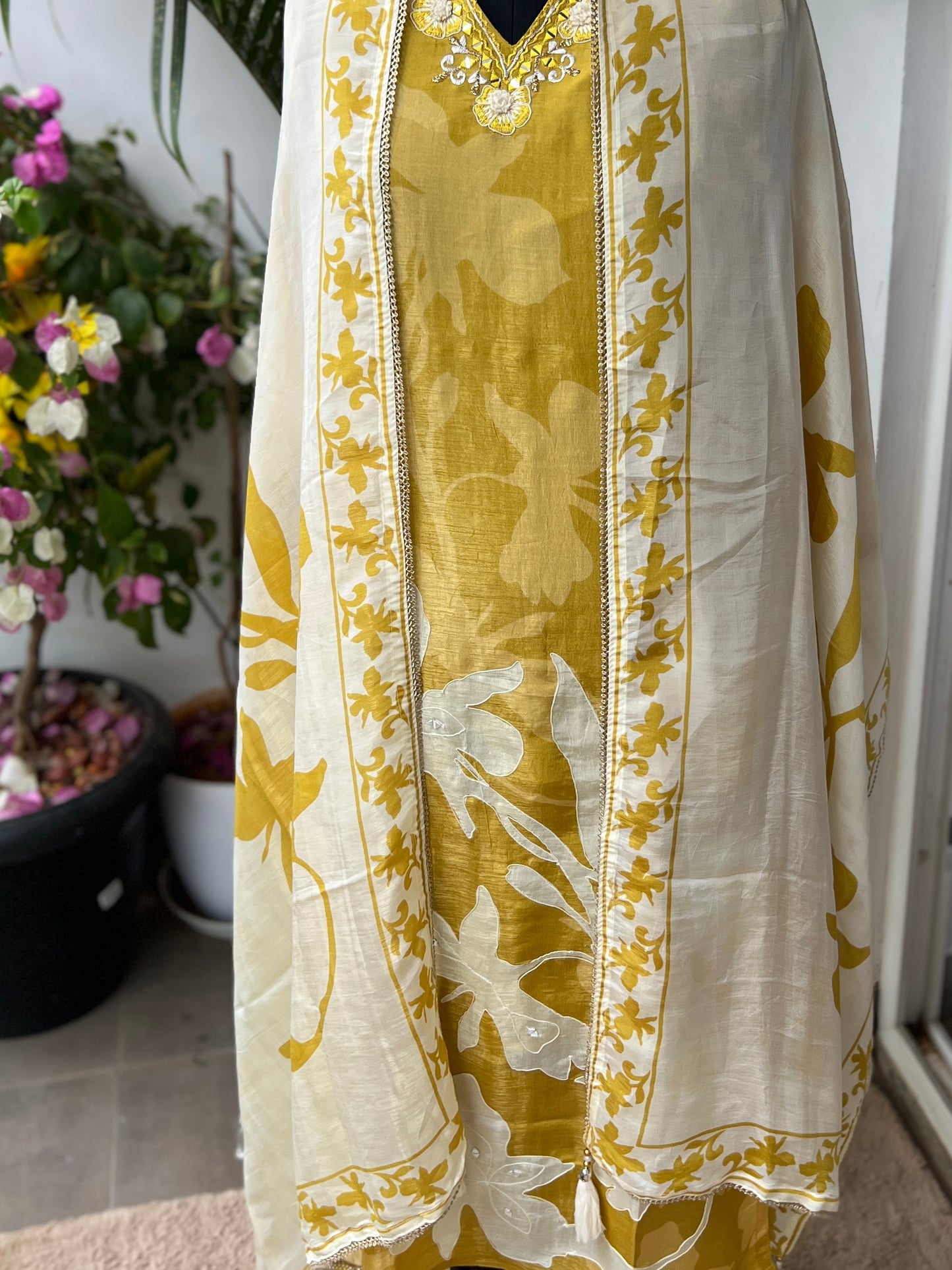 ✨Sunshine Bloom Shimmer Maslin Suit✨