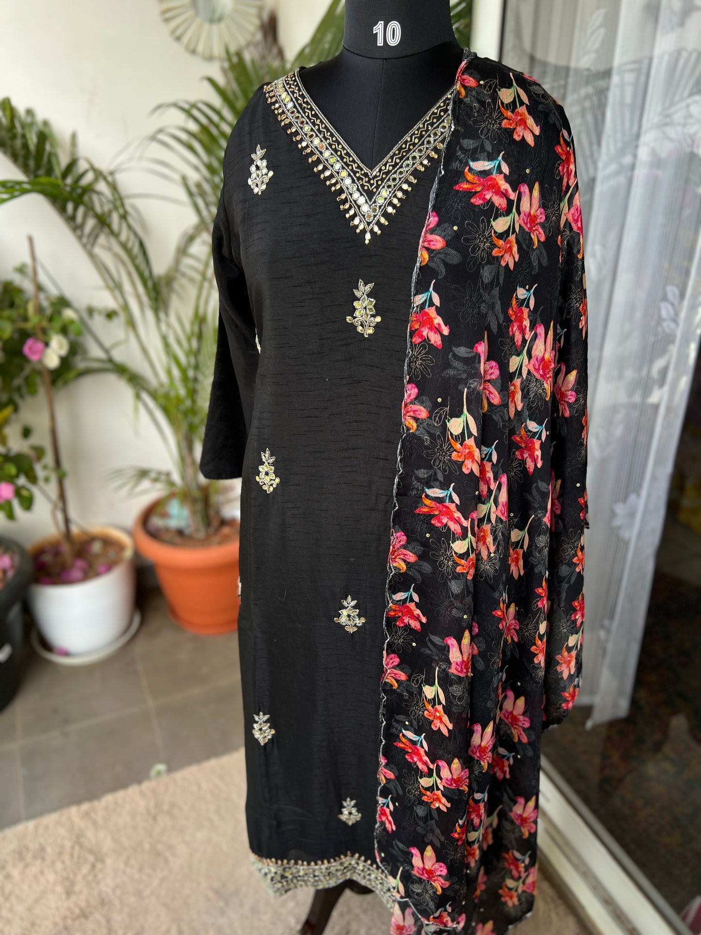 Midnight Elegance – Black Tussar Silk Suit with Kalkatta Handwork & Floral Chiffon Dupatta