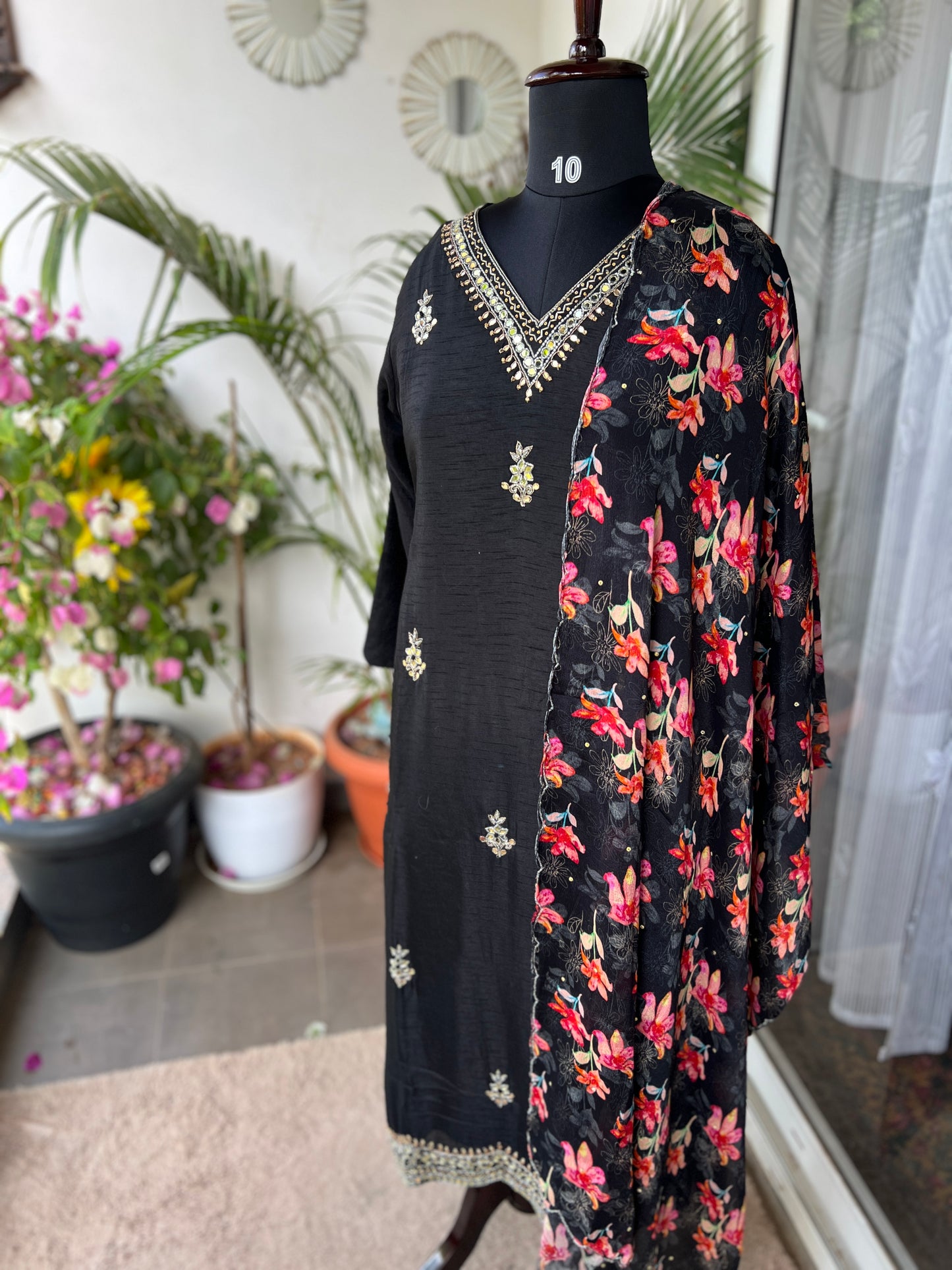 Midnight Elegance – Black Tussar Silk Suit with Kalkatta Handwork & Floral Chiffon Dupatta
