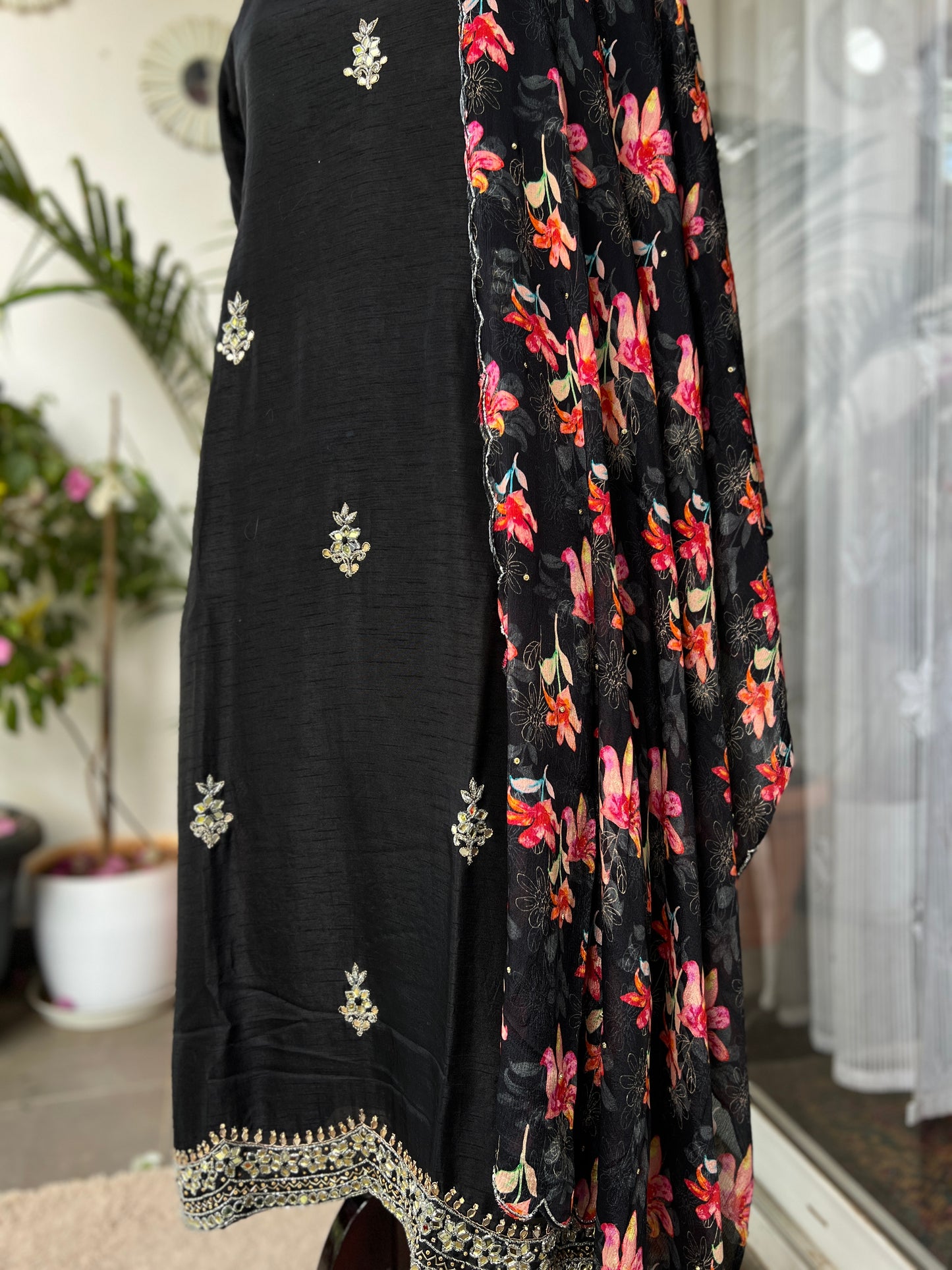 Midnight Elegance – Black Tussar Silk Suit with Kalkatta Handwork & Floral Chiffon Dupatta