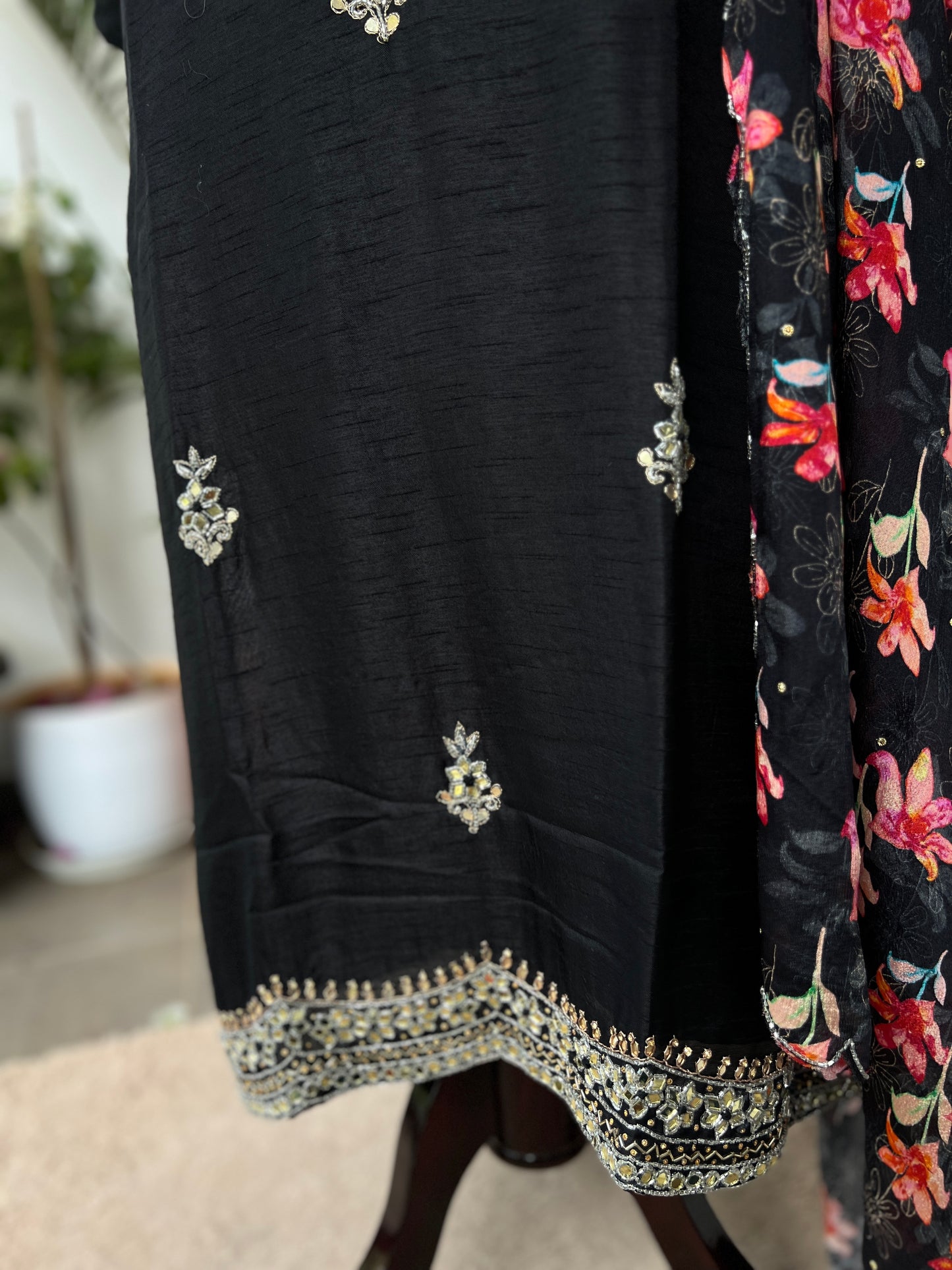Midnight Elegance – Black Tussar Silk Suit with Kalkatta Handwork & Floral Chiffon Dupatta