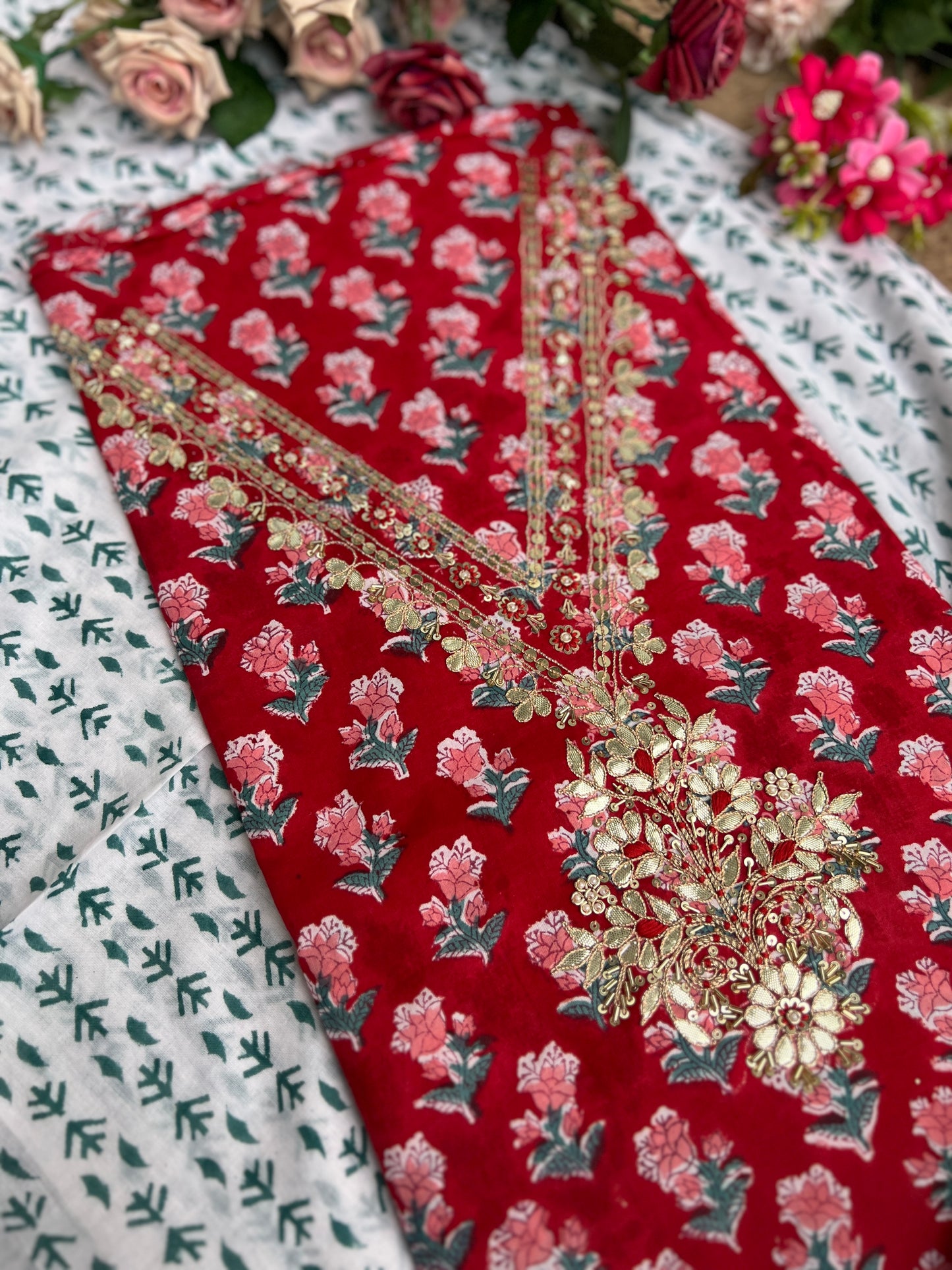 Classic Red Beauty: Zari Neckline on Floral Cotton