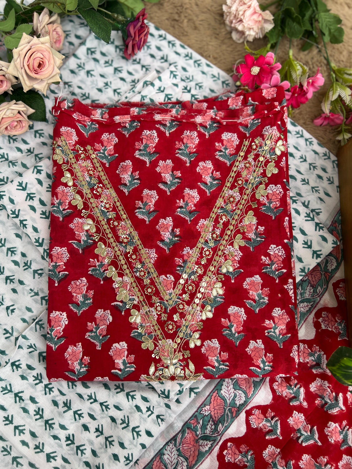 Classic Red Beauty: Zari Neckline on Floral Cotton