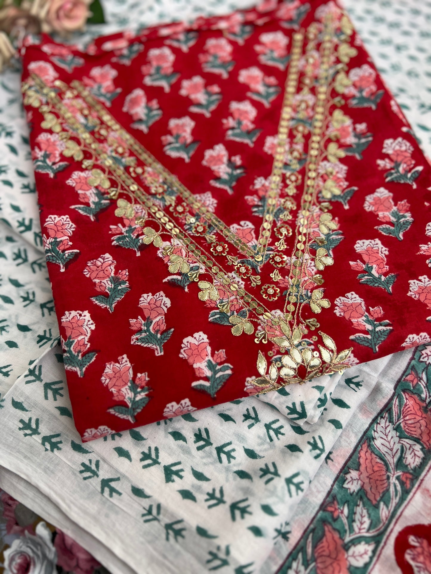 Classic Red Beauty: Zari Neckline on Floral Cotton