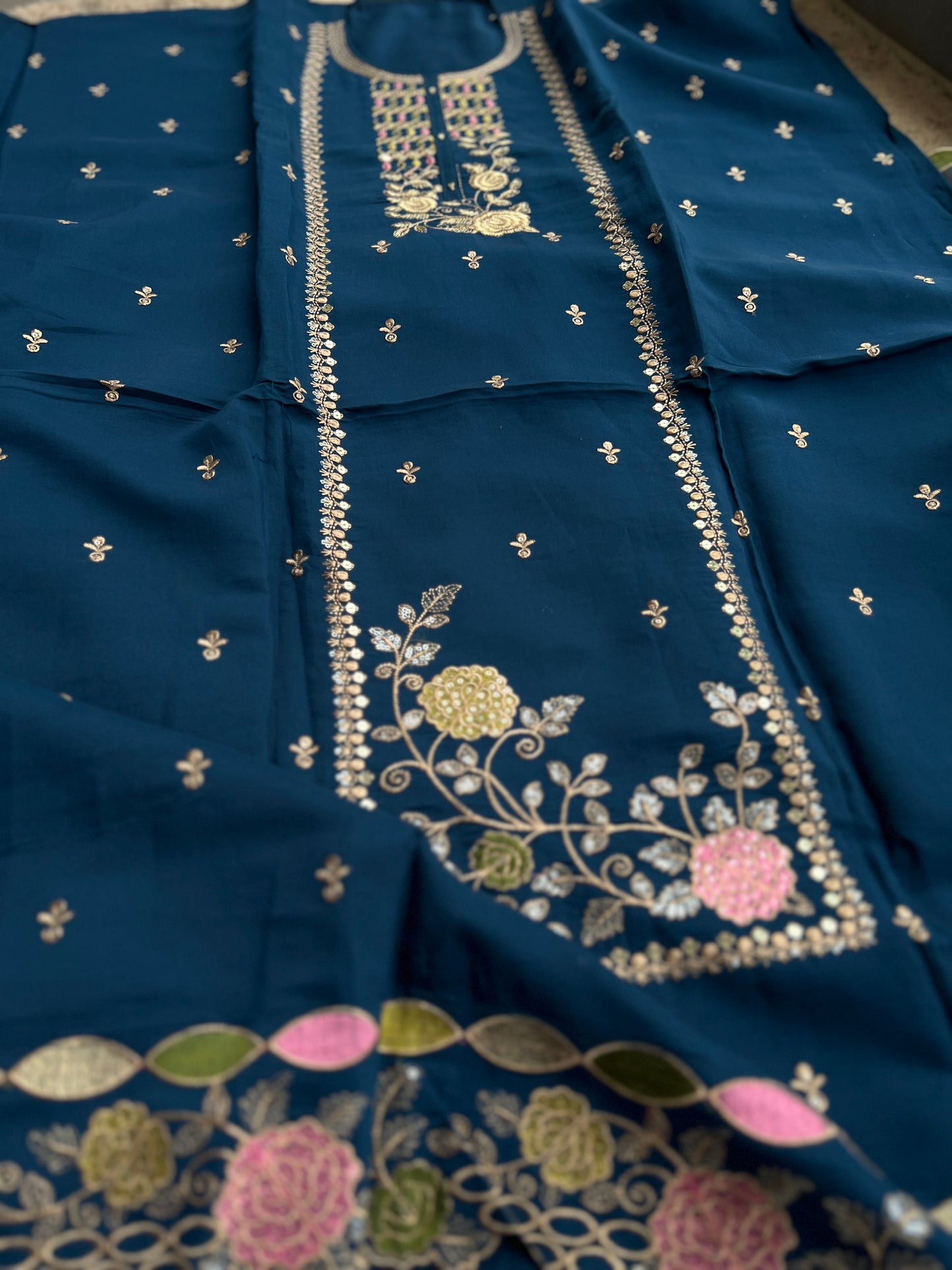 Teal Grace: Intricate Zari & Resham Embroidery in Pakistani Style