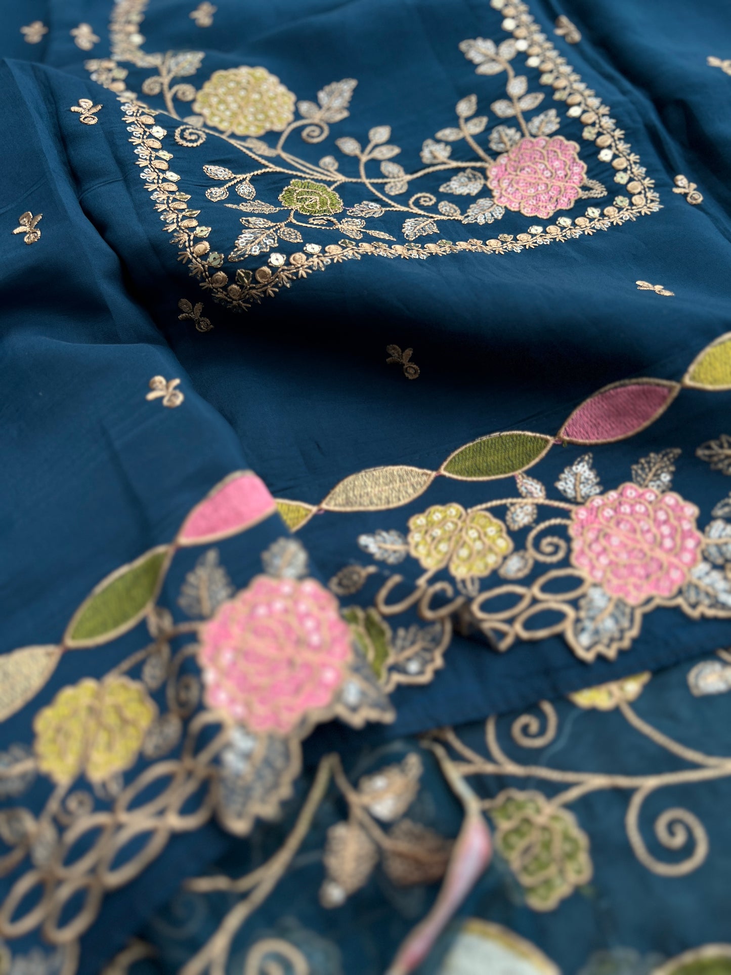 Teal Grace: Intricate Zari & Resham Embroidery in Pakistani Style