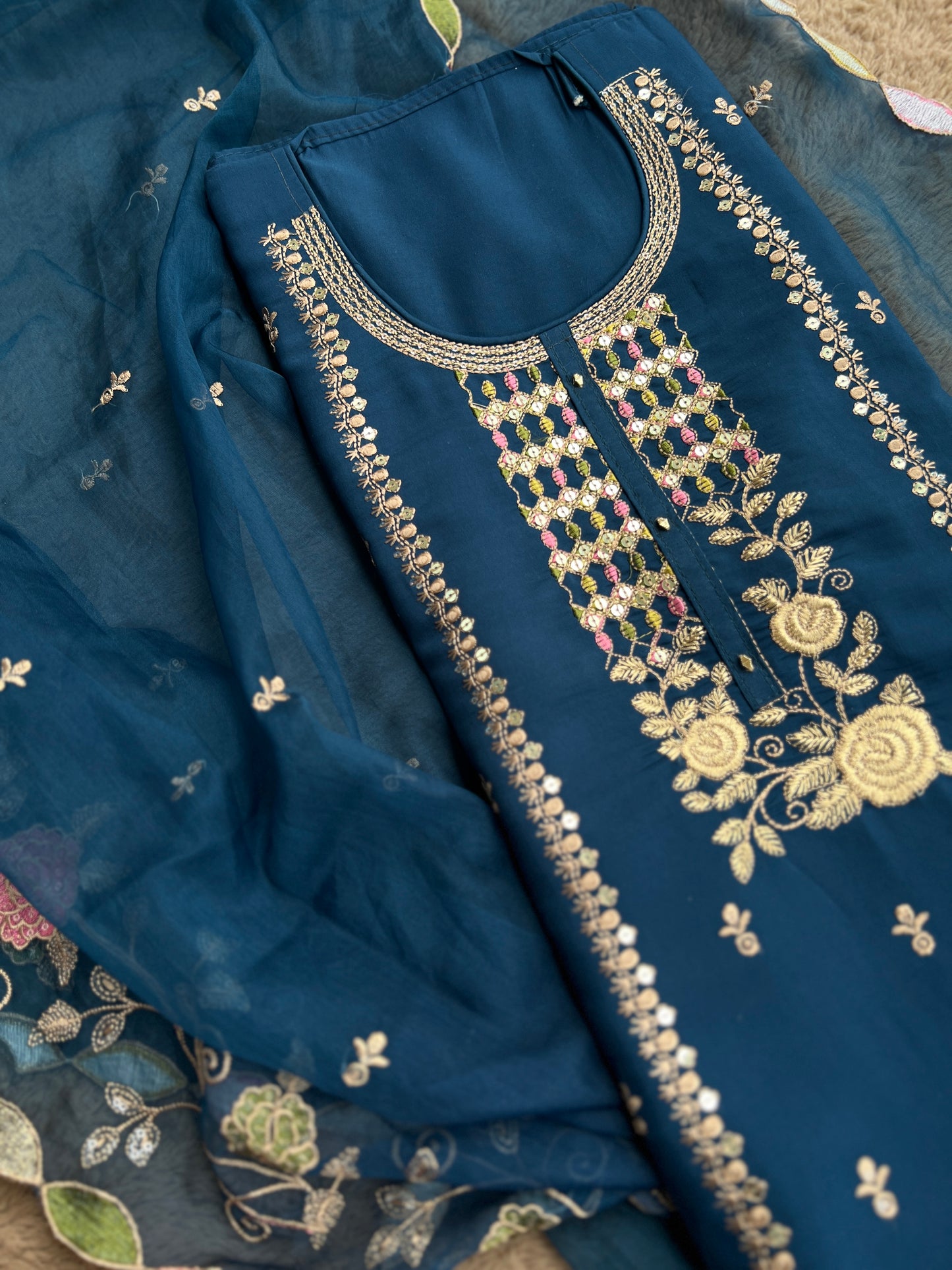 Teal Grace: Intricate Zari & Resham Embroidery in Pakistani Style