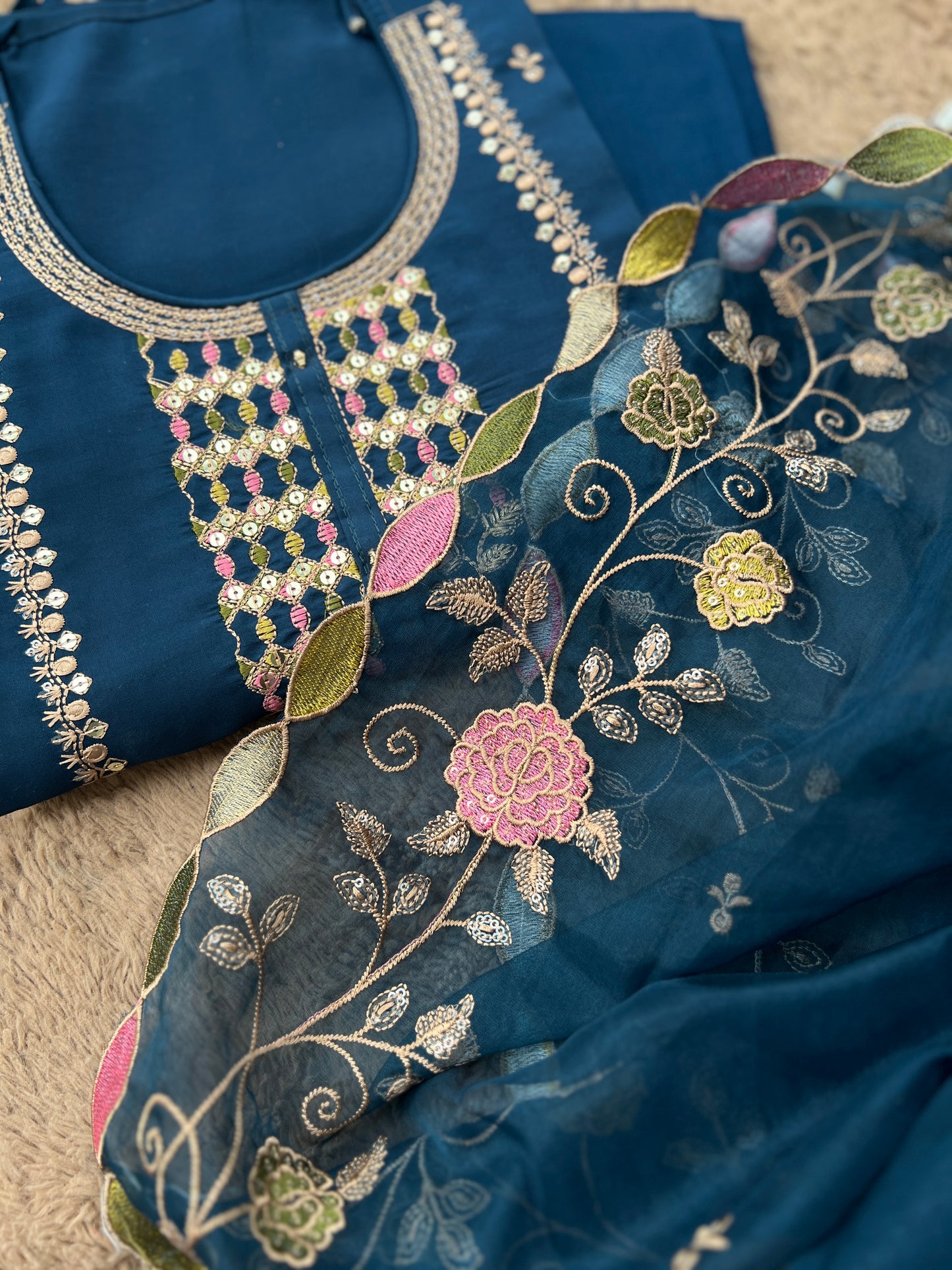 Teal Grace: Intricate Zari & Resham Embroidery in Pakistani Style