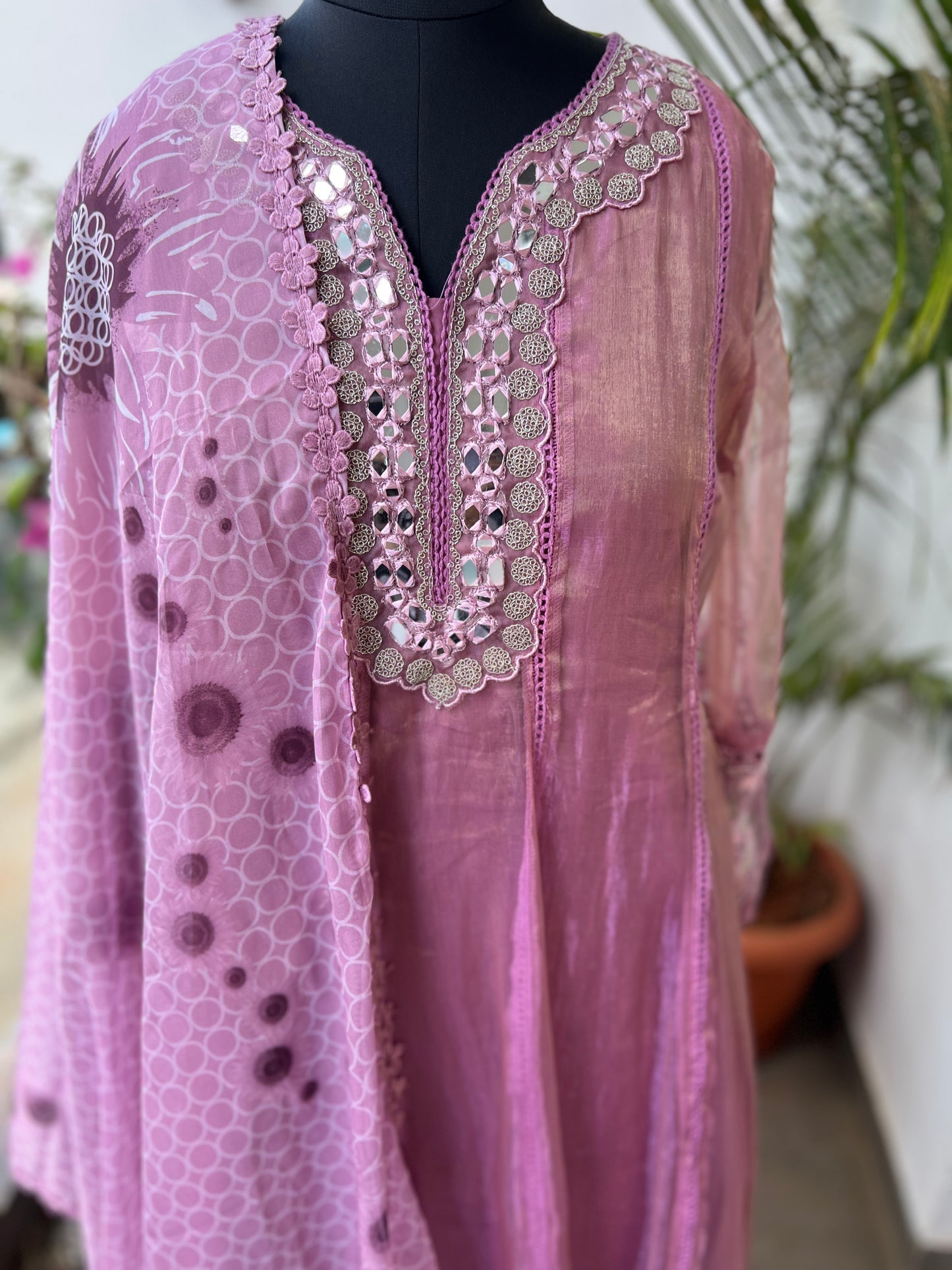 Shimmering Glow in Purple Pink with Mirror & Printg