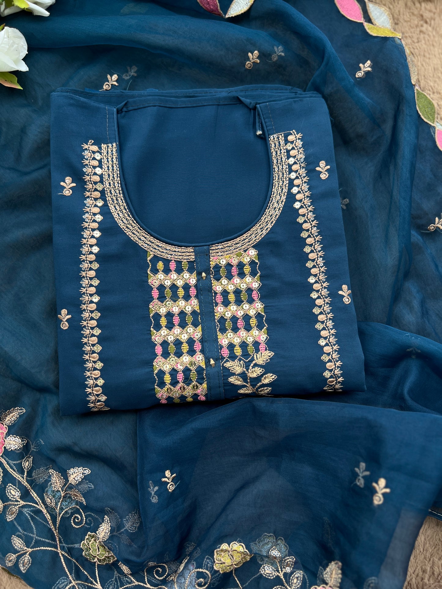 Teal Grace: Intricate Zari & Resham Embroidery in Pakistani Style
