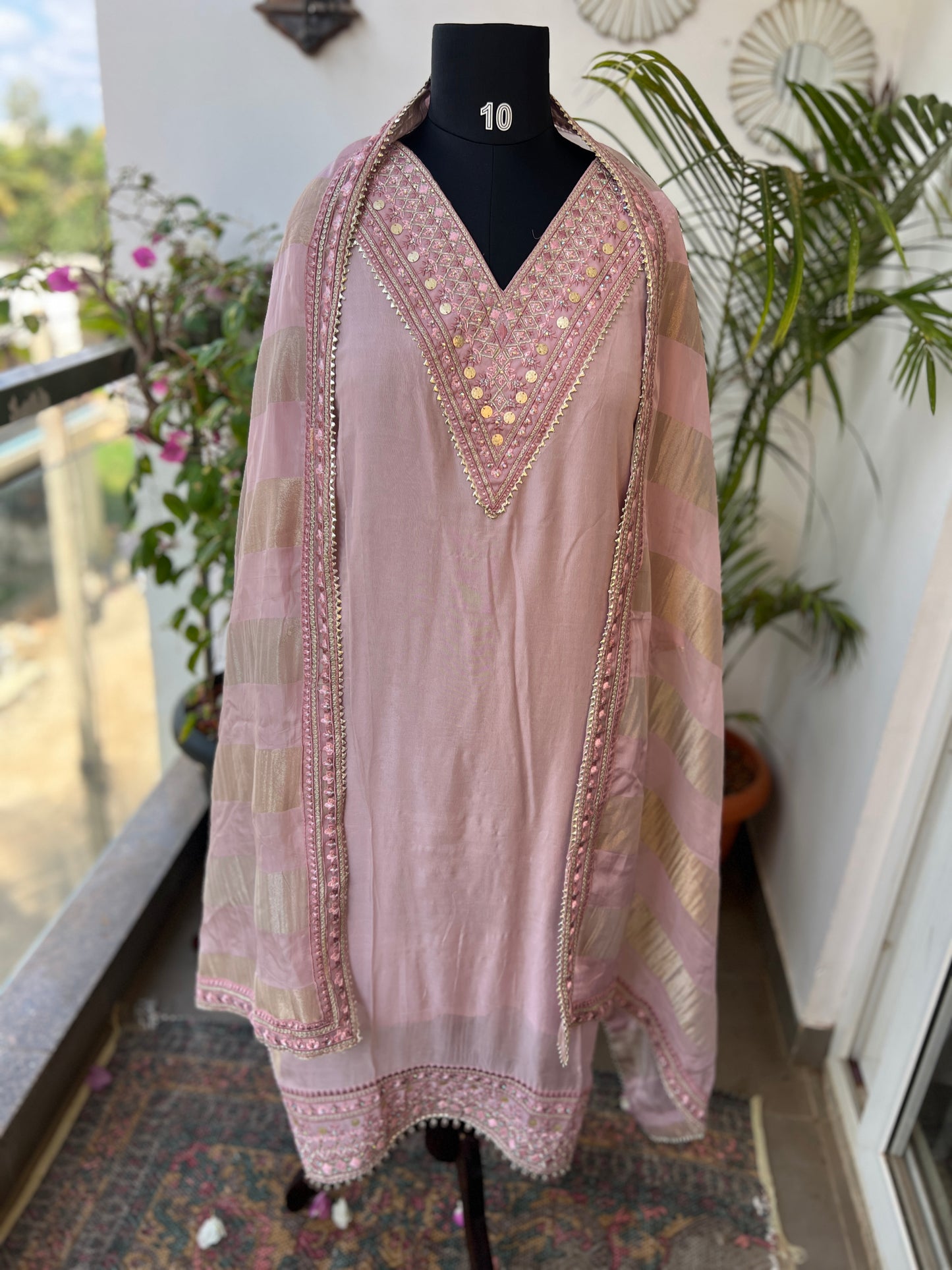Stunning Lavender Ensemble with Shimmer Tissue Dupatta