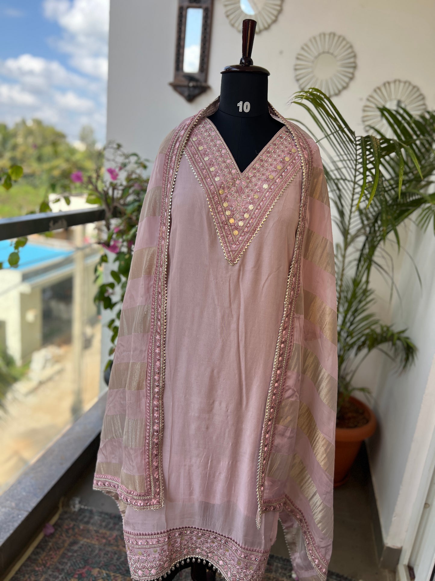 Stunning Lavender Ensemble with Shimmer Tissue Dupatta