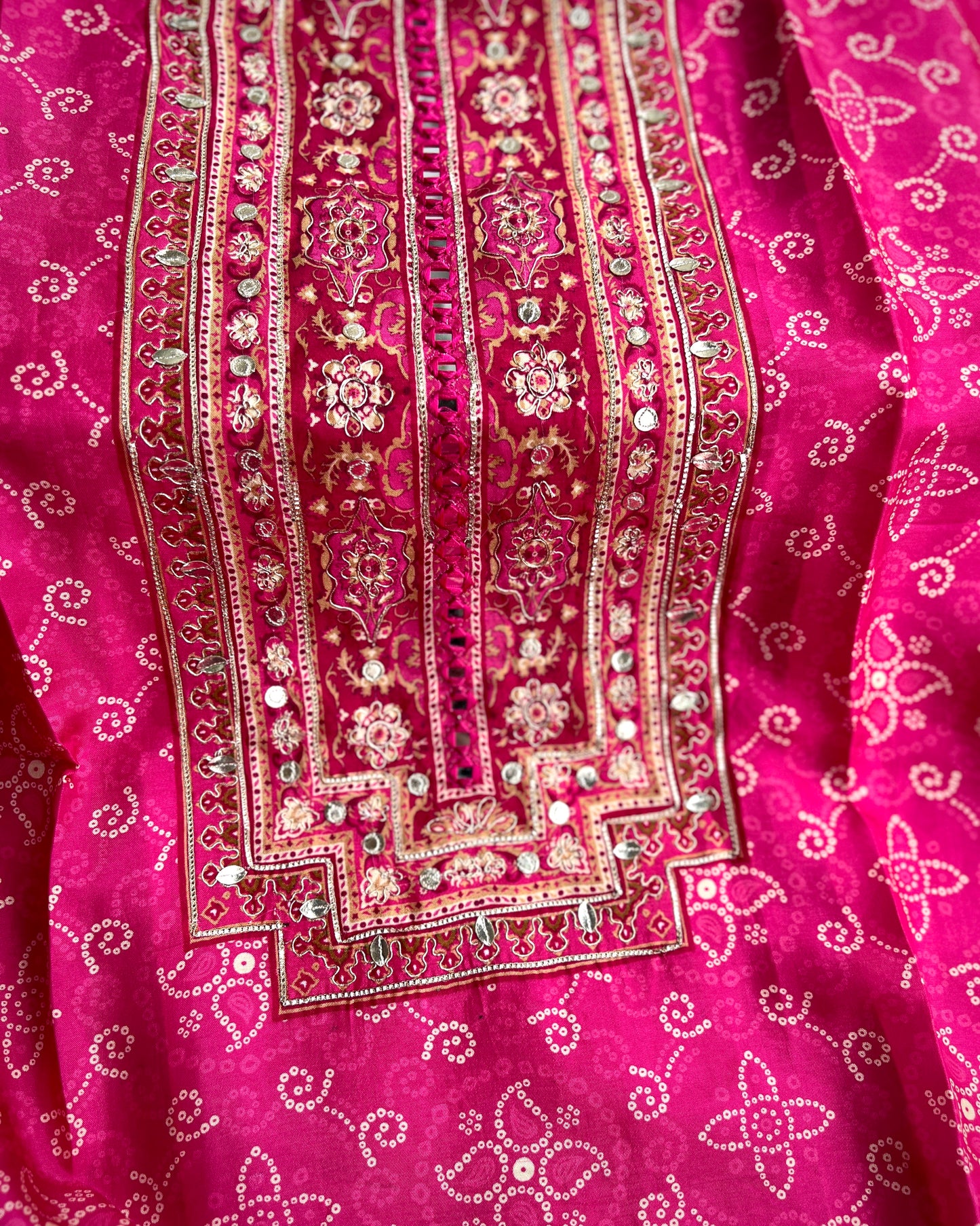 Timeless Bandhni with Hand Embroidery β Silk Elegance