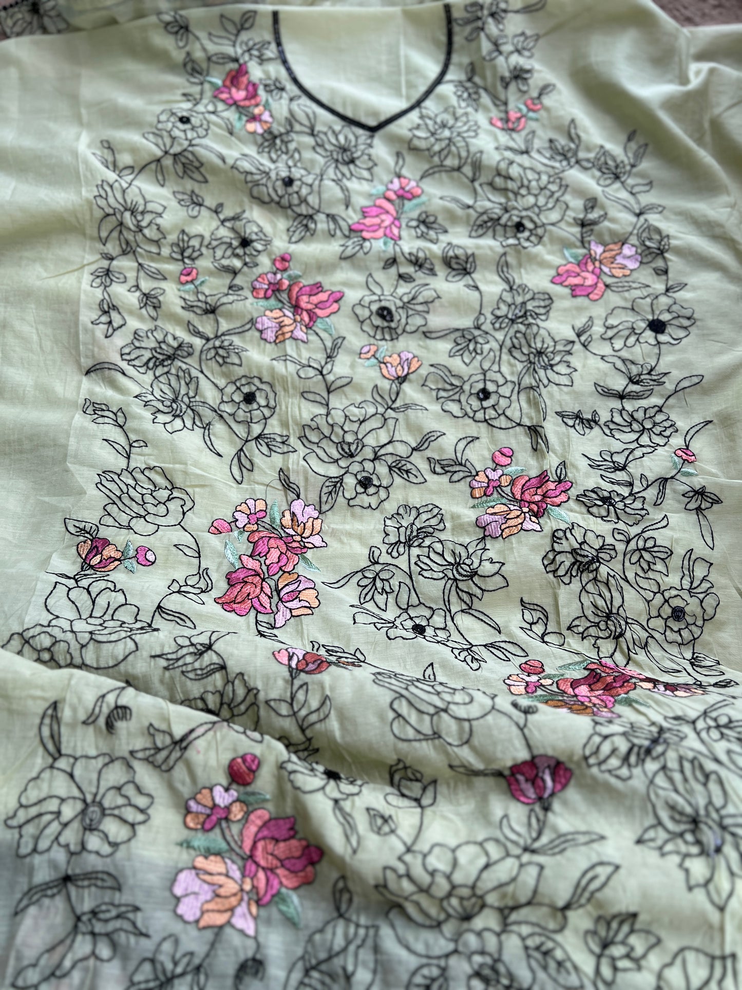 Embroidered Mal Chanderi Suit with Elegant Dupatta