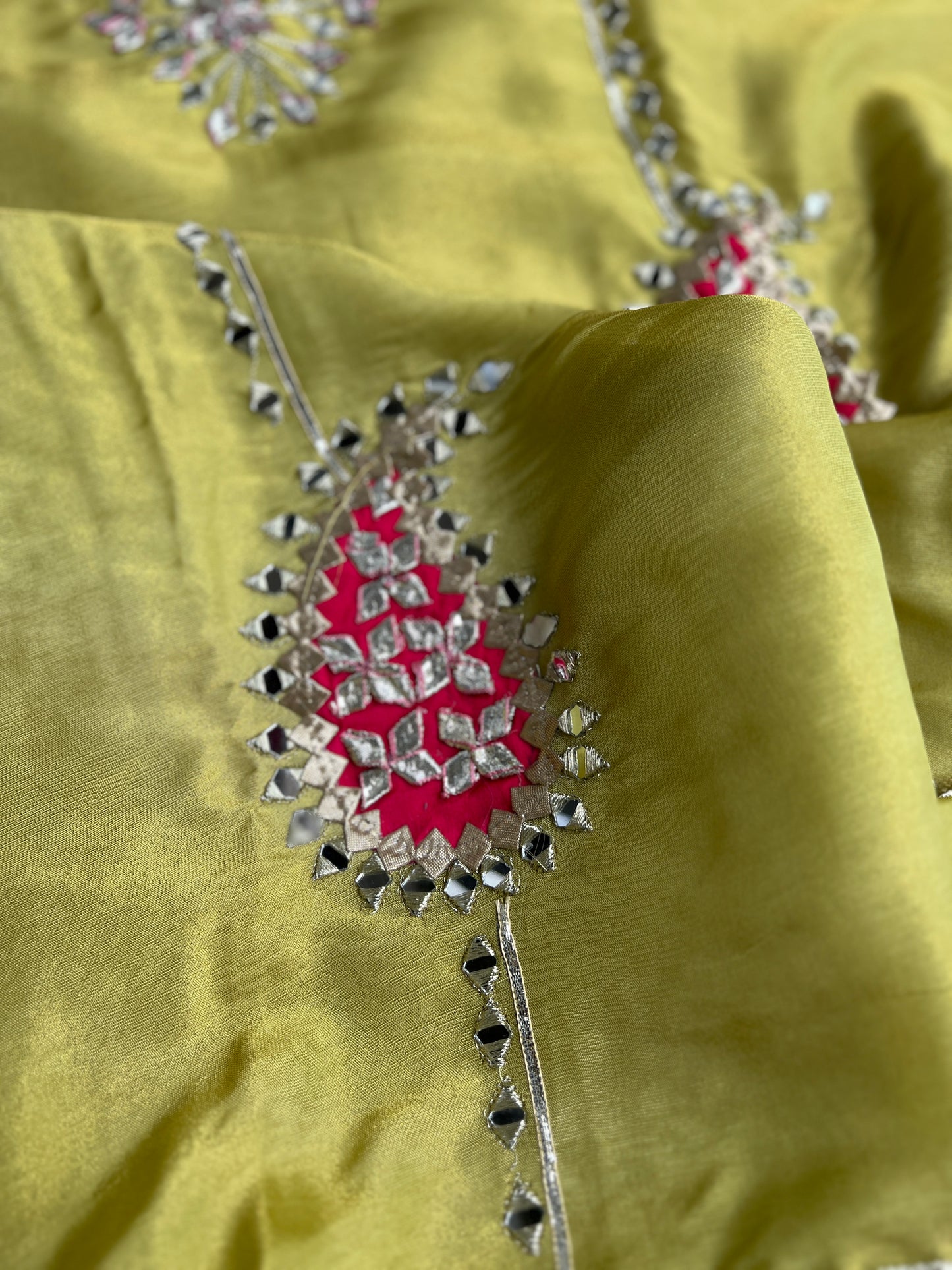 Shimmer Silk Gotapatti Ensemble with Contrast Charm