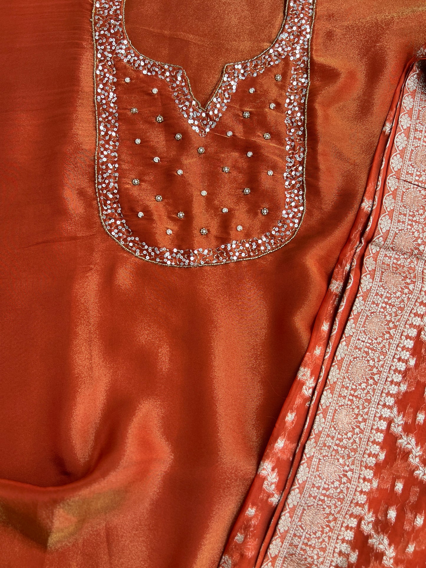 Shimmer Crepe Suit with Handcrafted Neck & Elegant Tissue Dupatta”