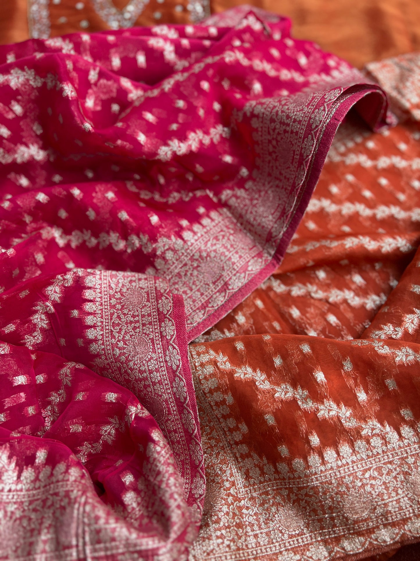 Shimmer Crepe Suit with Handcrafted Neck & Elegant Tissue Dupatta”
