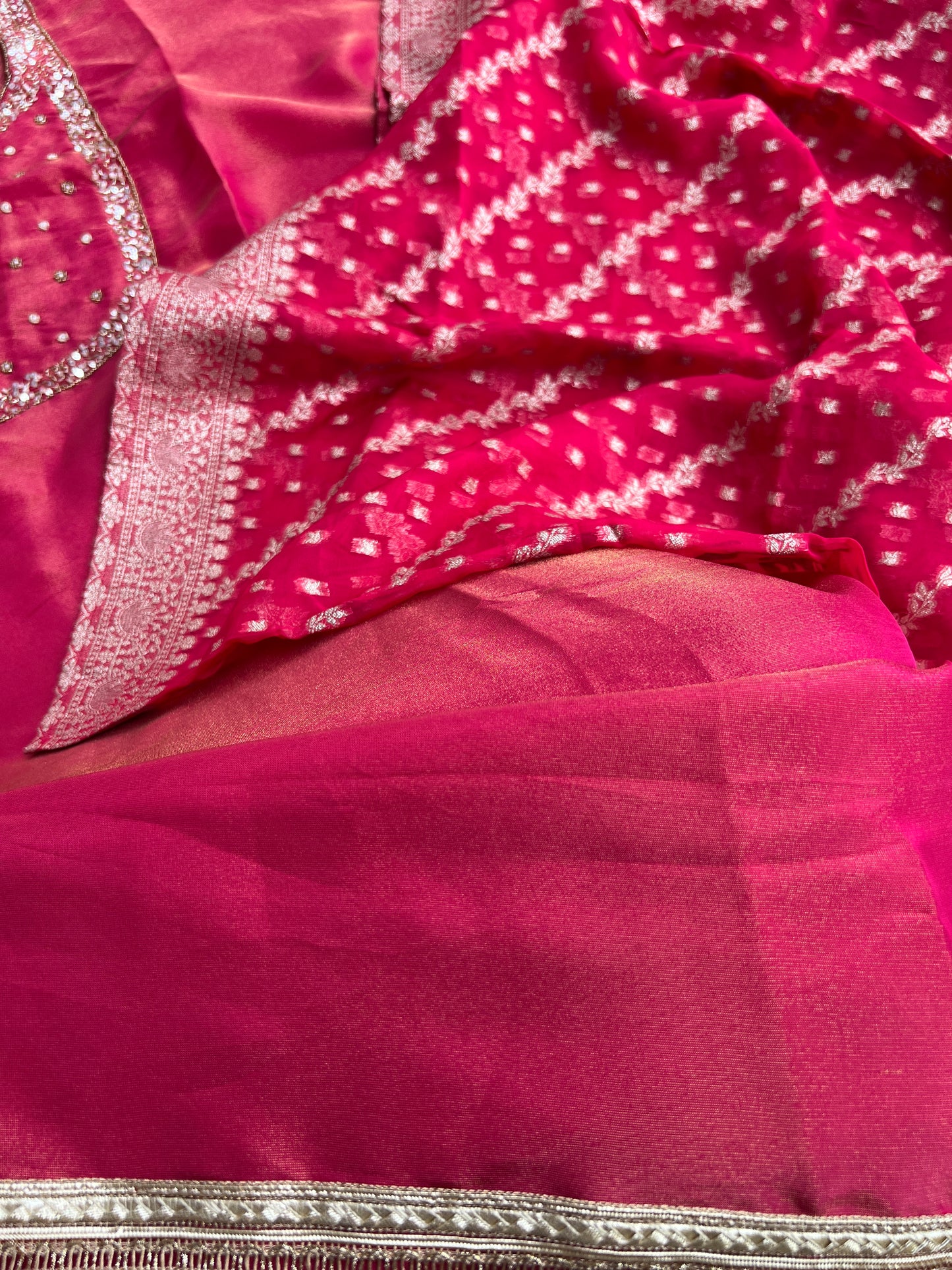 Shimmer Crepe Suit with Handcrafted Neck & Elegant Tissue Dupatta”