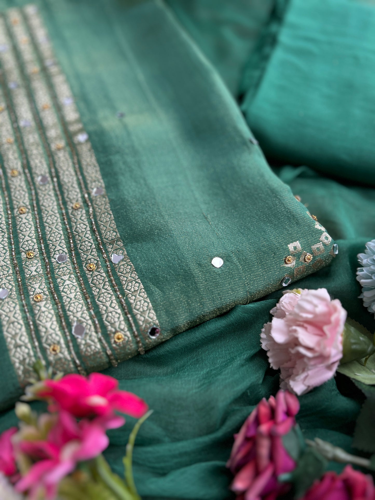 Jacquard Shimmer Silk Floral Salwar suit