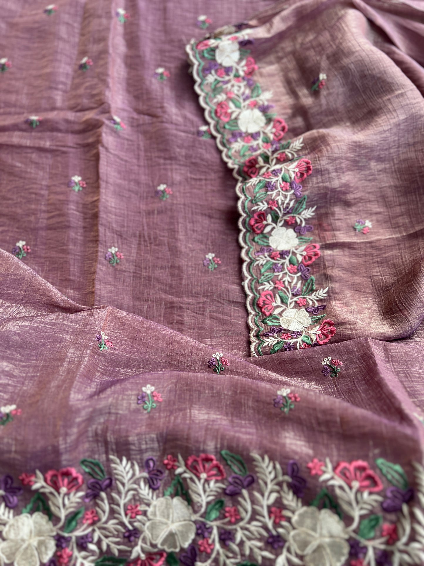 πΈ Luxe Crushed Shimmer Silk with Embroidered Dupatta πΈ
