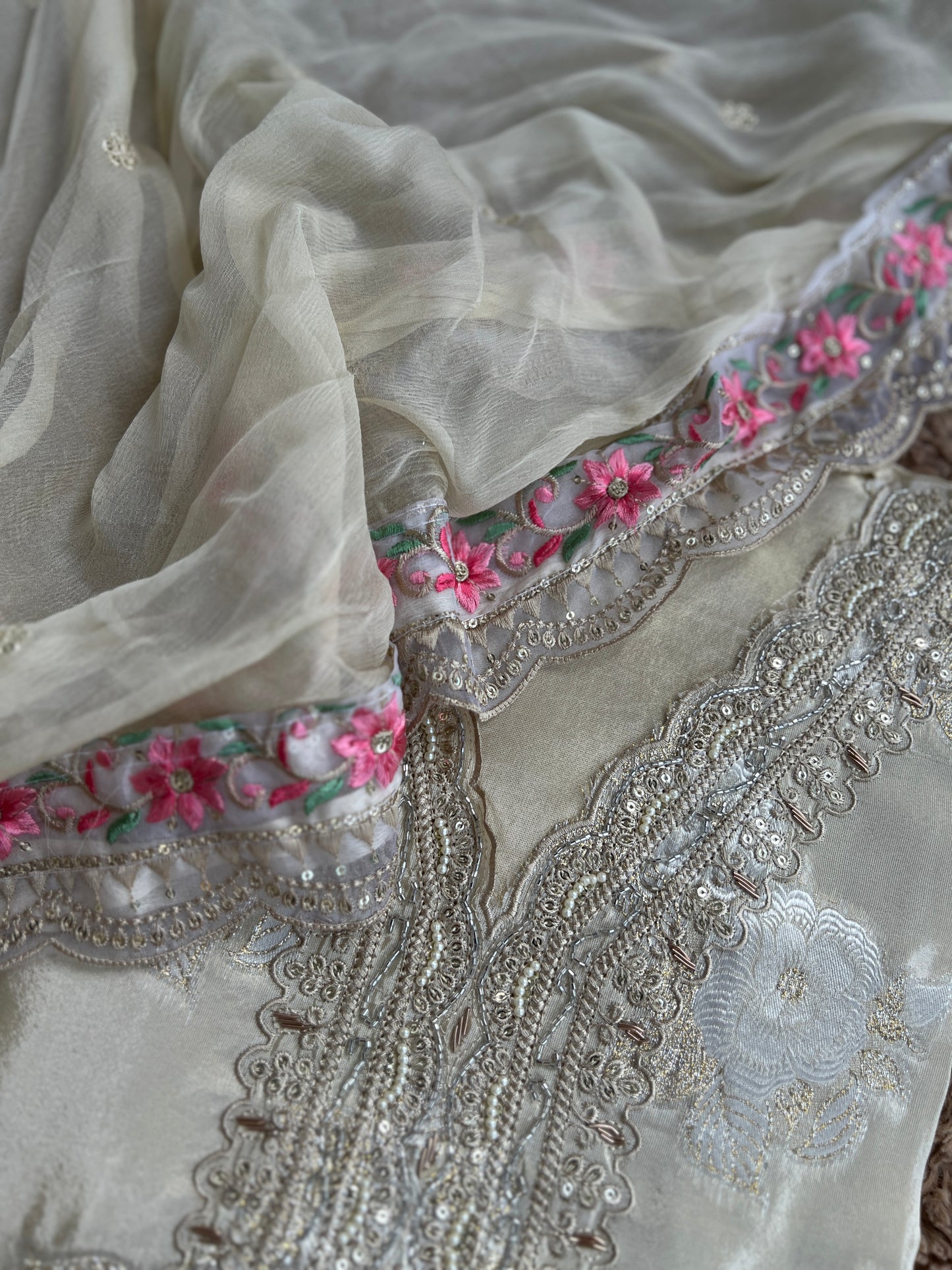 Elegant Ivory Embroidered Suit with Floral Accents