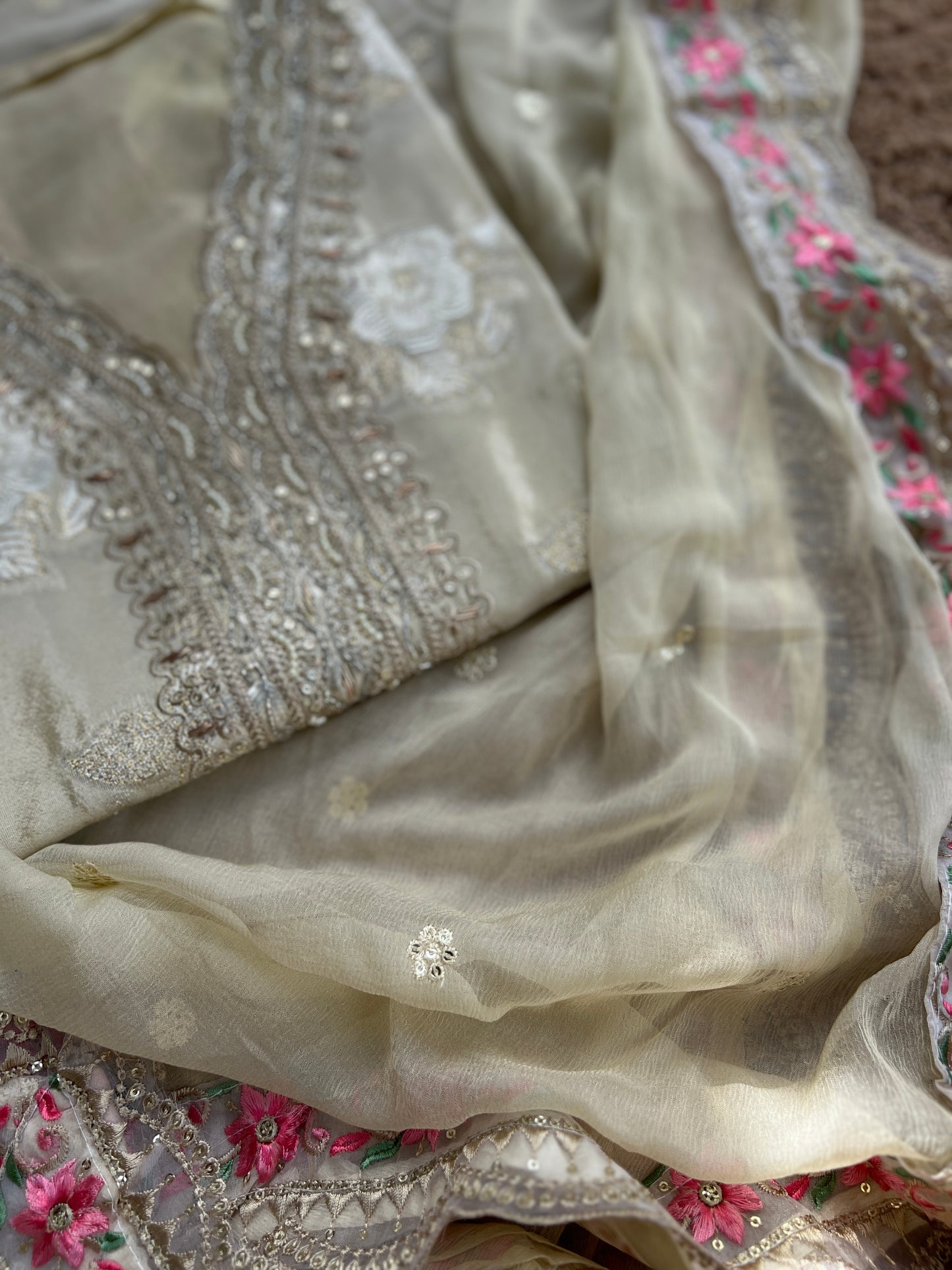 Elegant Ivory Embroidered Suit with Floral Accents