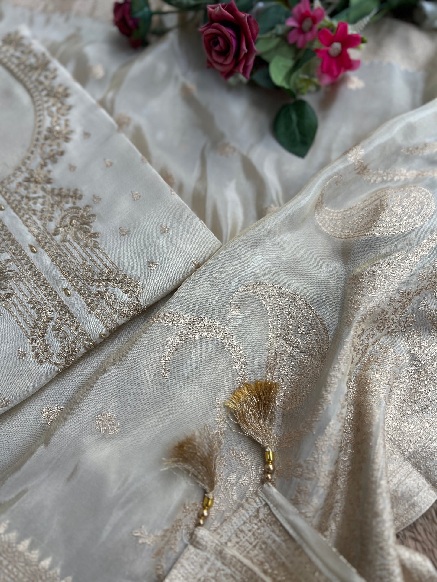 Stunning Ivory Shimmer Silk Unstitched Suit