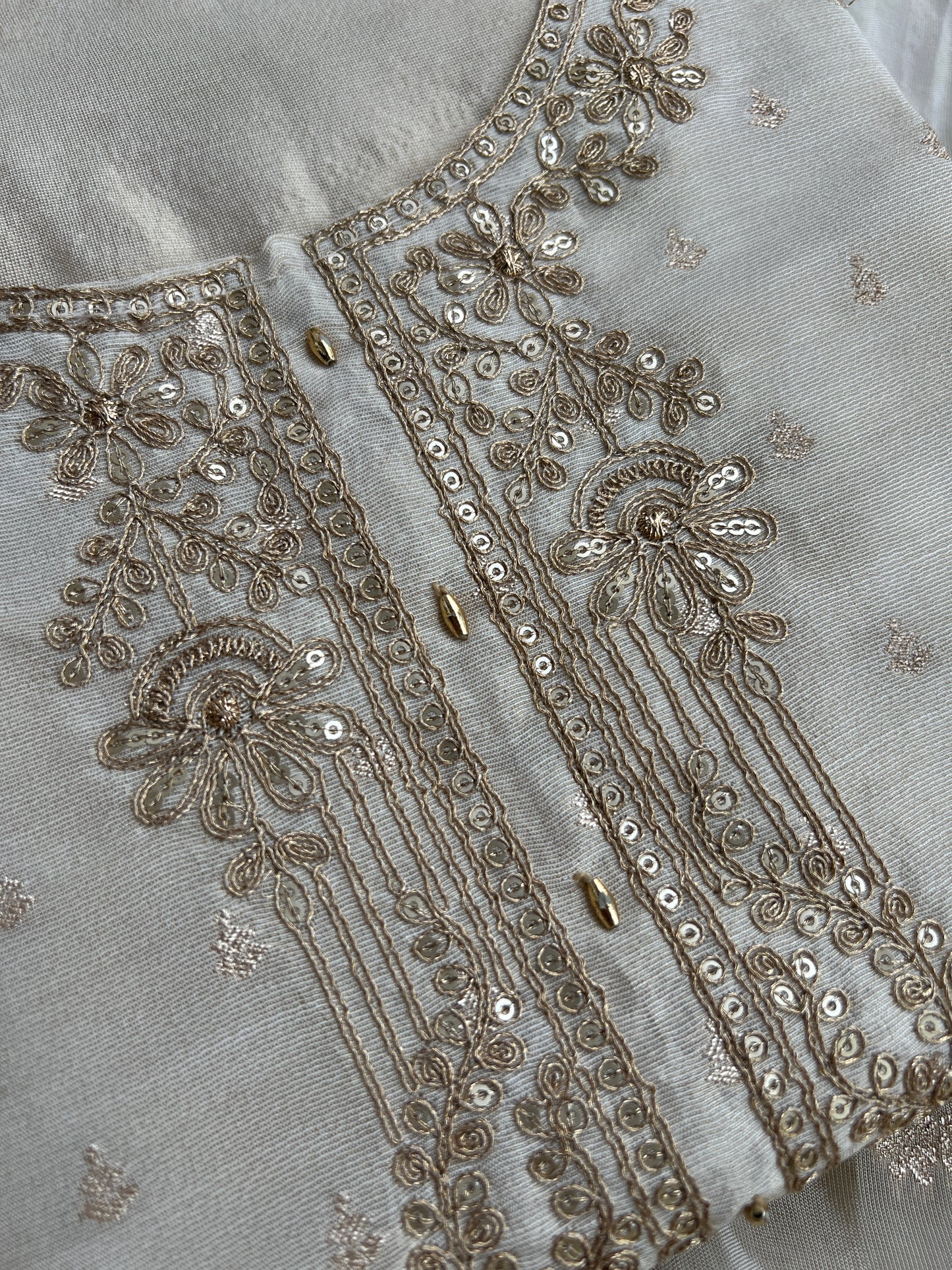 Stunning Ivory Shimmer Silk Unstitched Suit