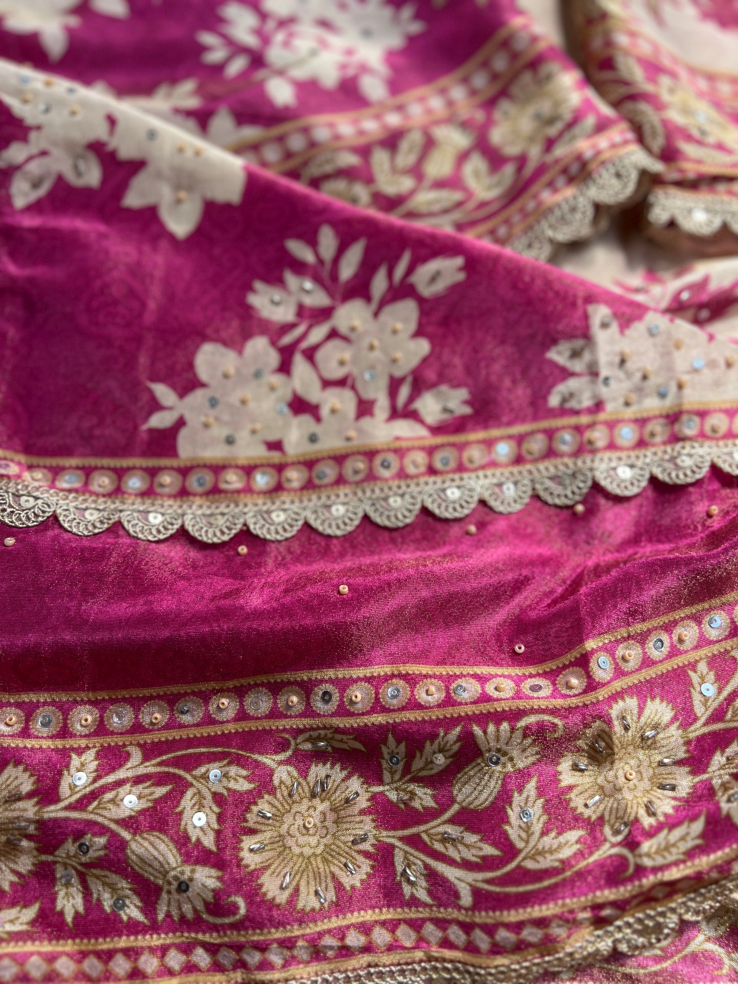 Luxurious Pakistani Split-Design Shimmer Silk semistiched suit