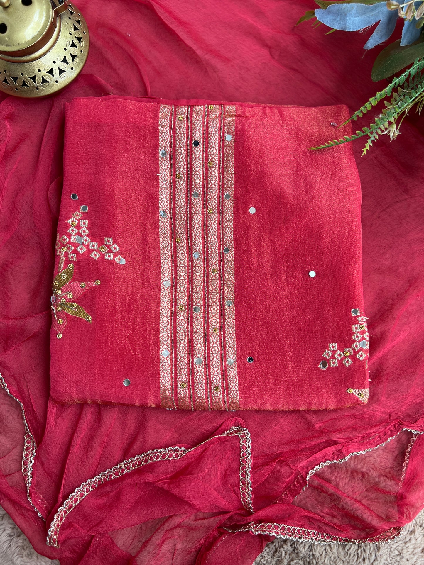 Exquisite Shimmer Jacquard Banarasi Floral Embroidered Suit Set