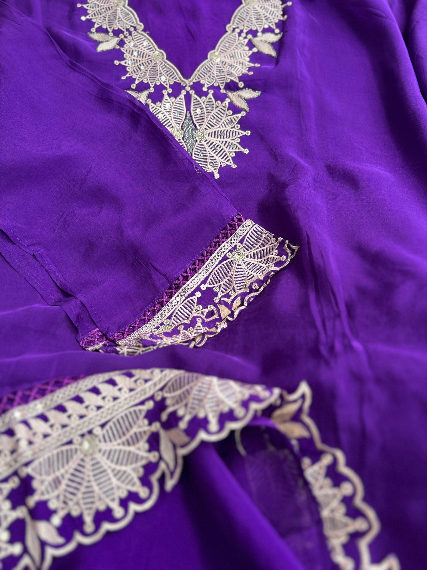 Stunning Embroidered Viscose Georgette Organza Salwar Suit