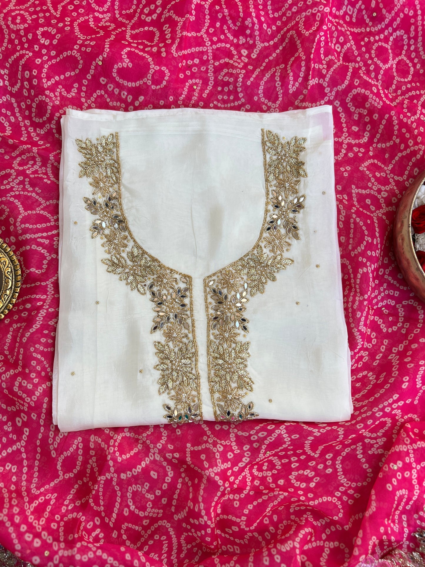 Elegance in Russian Silk with Handcrafted Detailing ✨