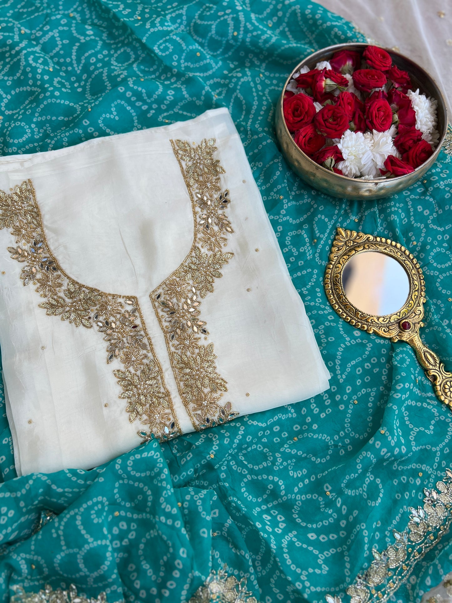 Elegance in Russian Silk with Handcrafted Detailing ✨