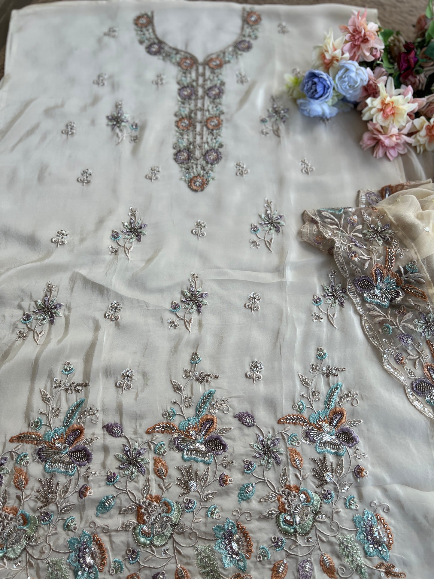Russia Silk Ensemble with Intricate Embroidery