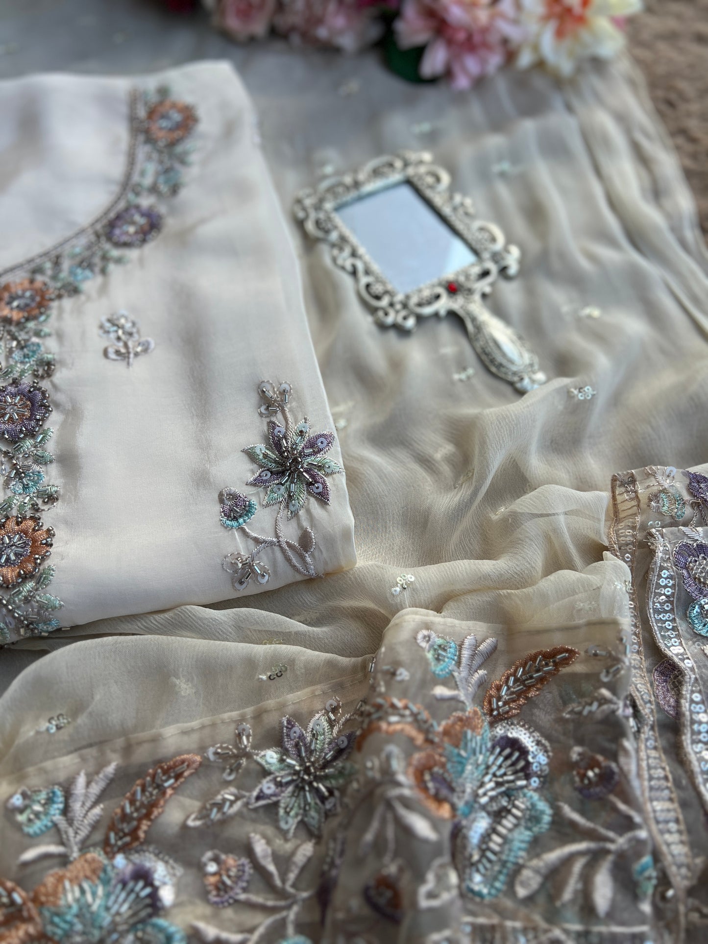 Russia Silk Ensemble with Intricate Embroidery