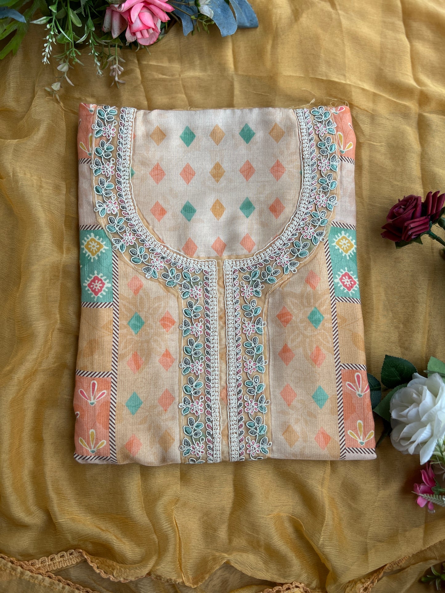 Timeless pakistani Printed Maslin Salwar Suit