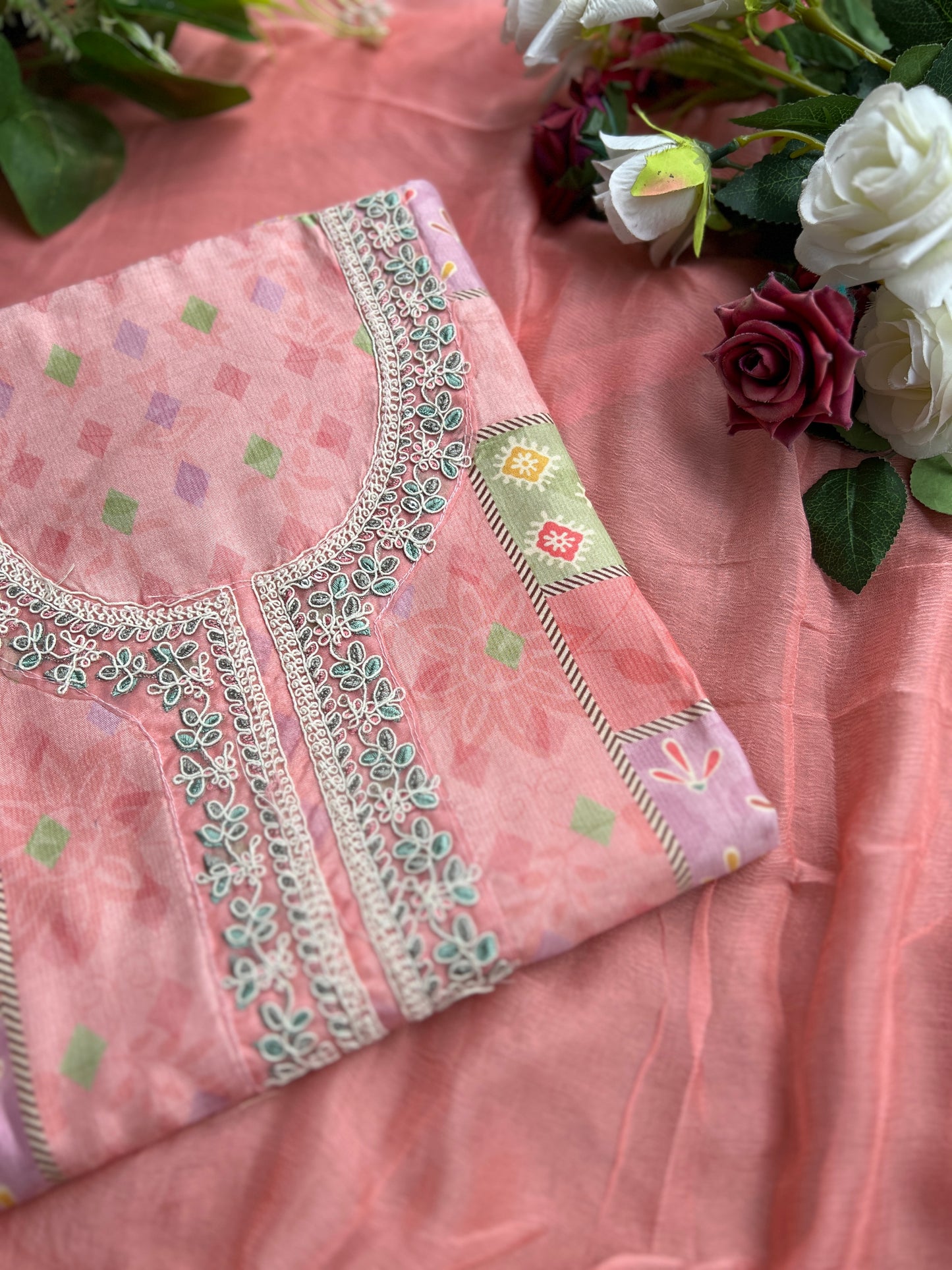Timeless pakistani Printed Maslin Salwar Suit