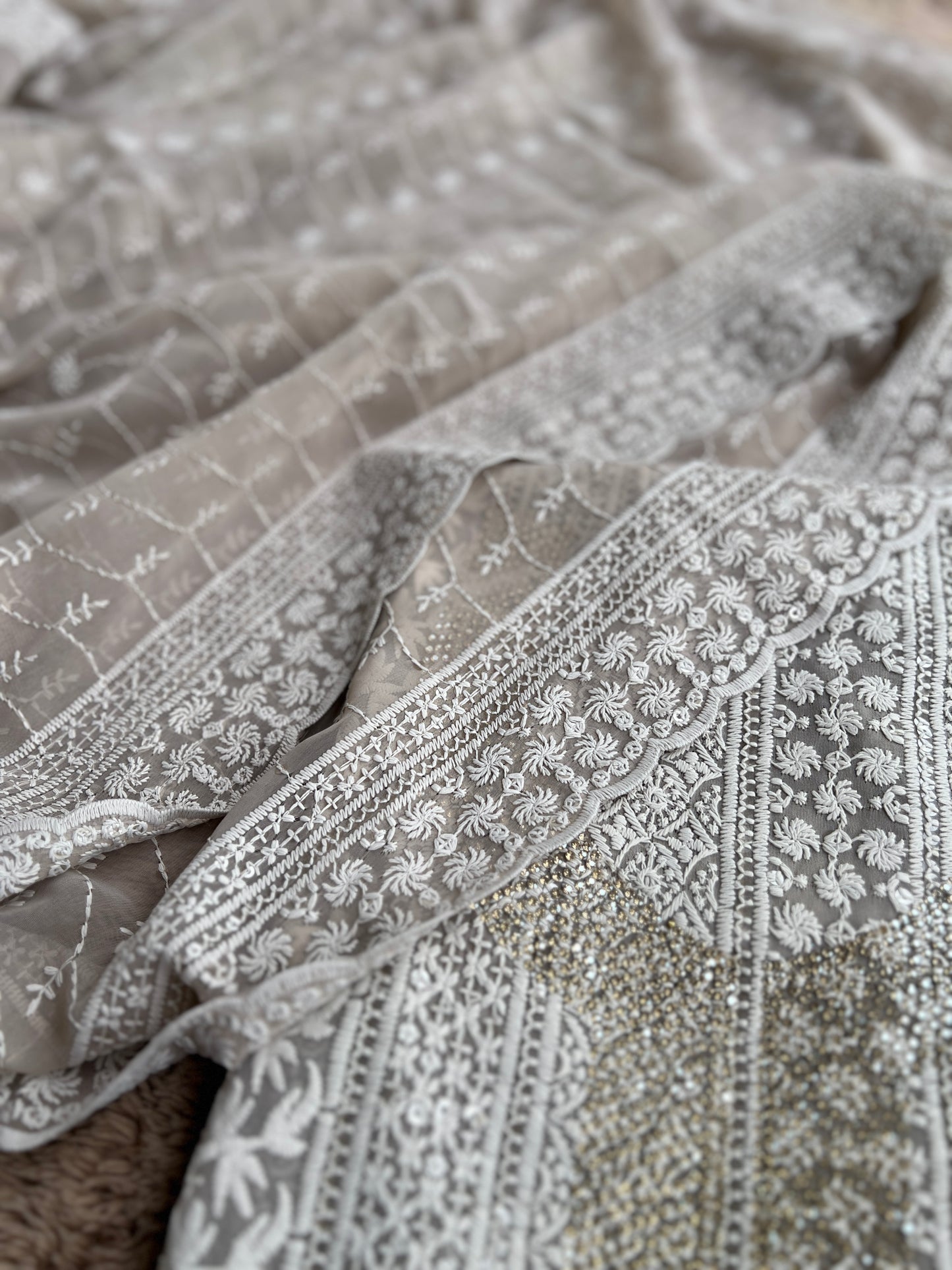 Elegant Grey Georgette Chikanakari Salwar suit