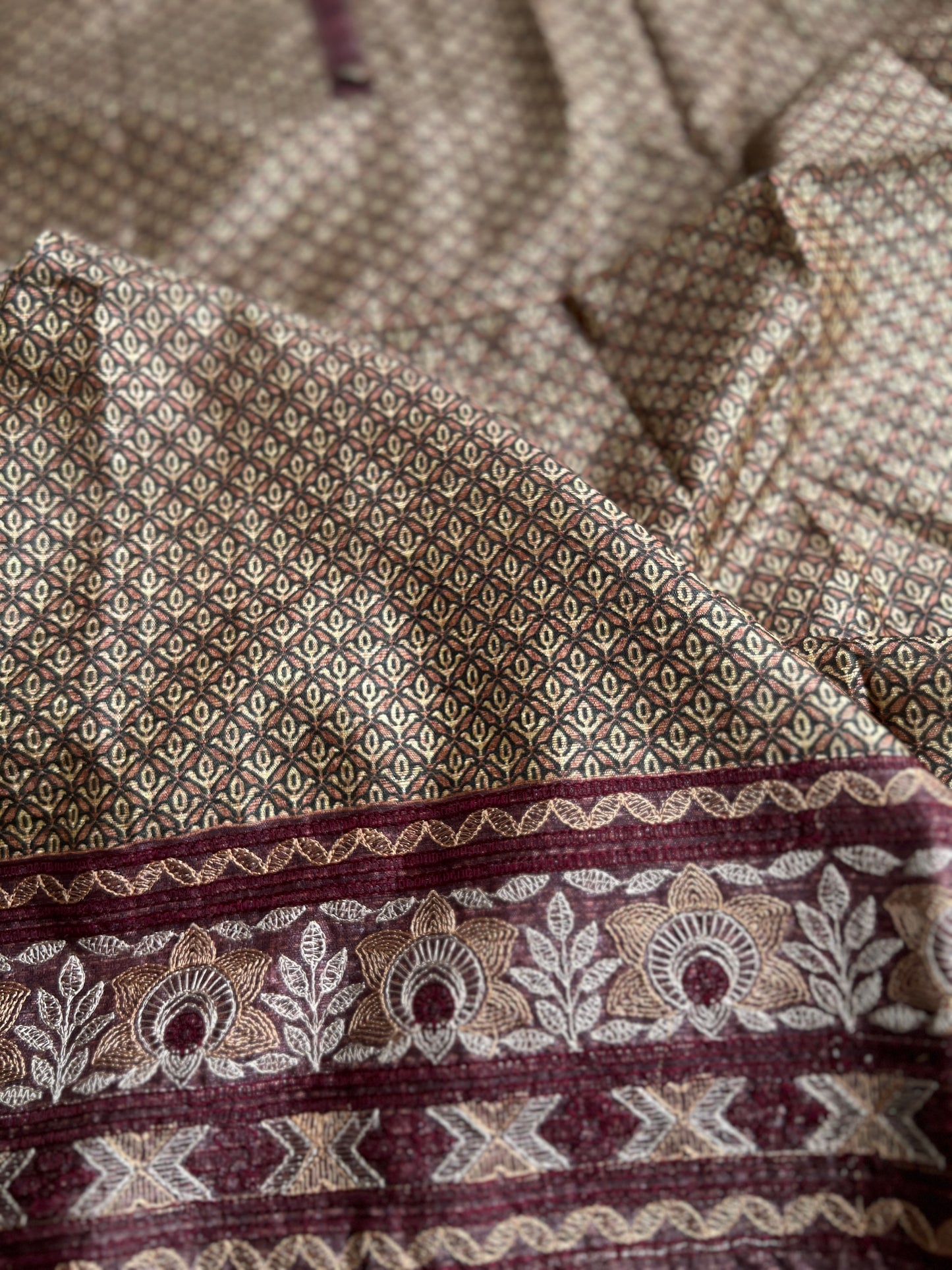 Exquisite Ivory Embroidered Salwar Suit