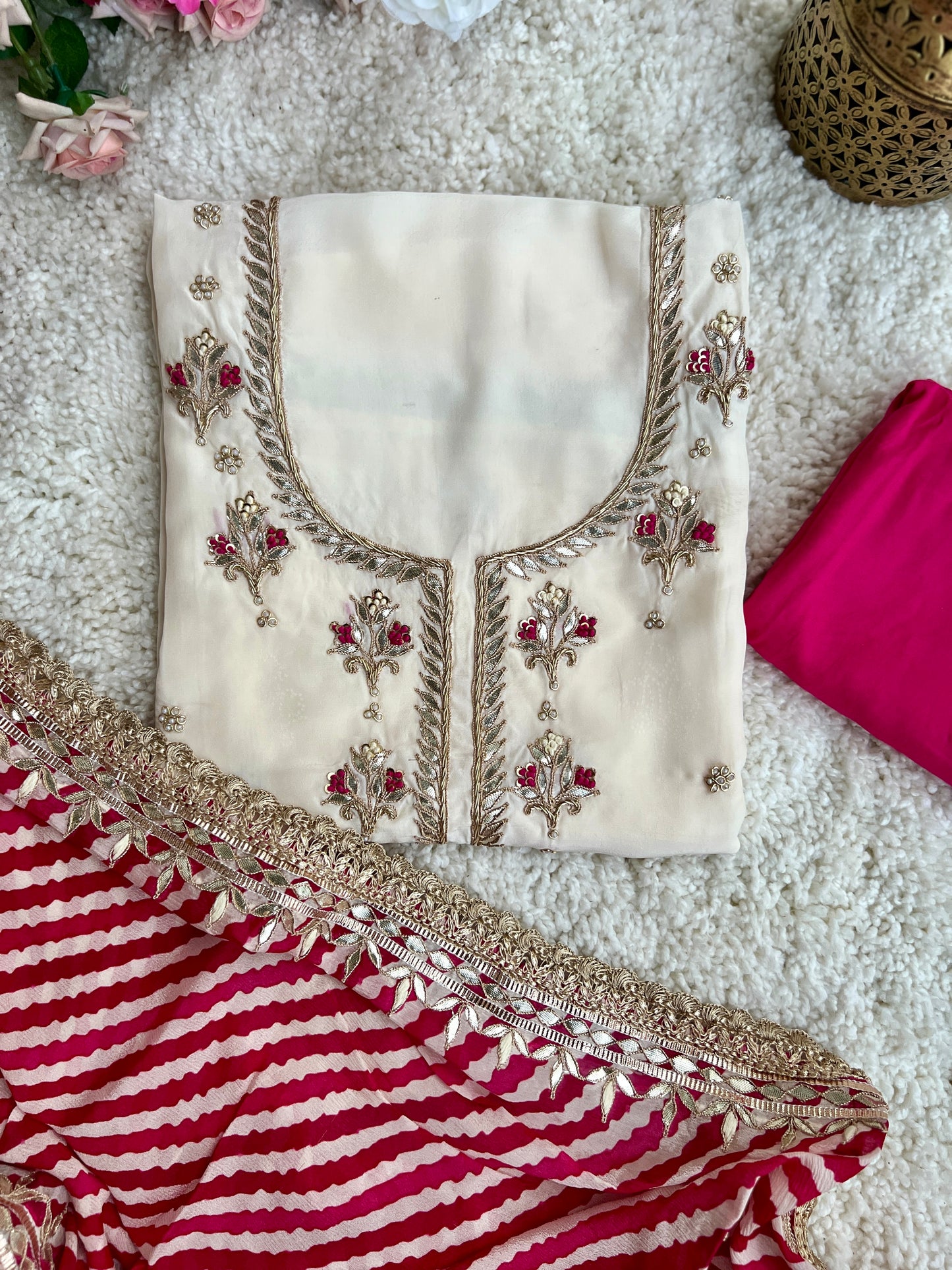 Vanilla Magenta Laheriya