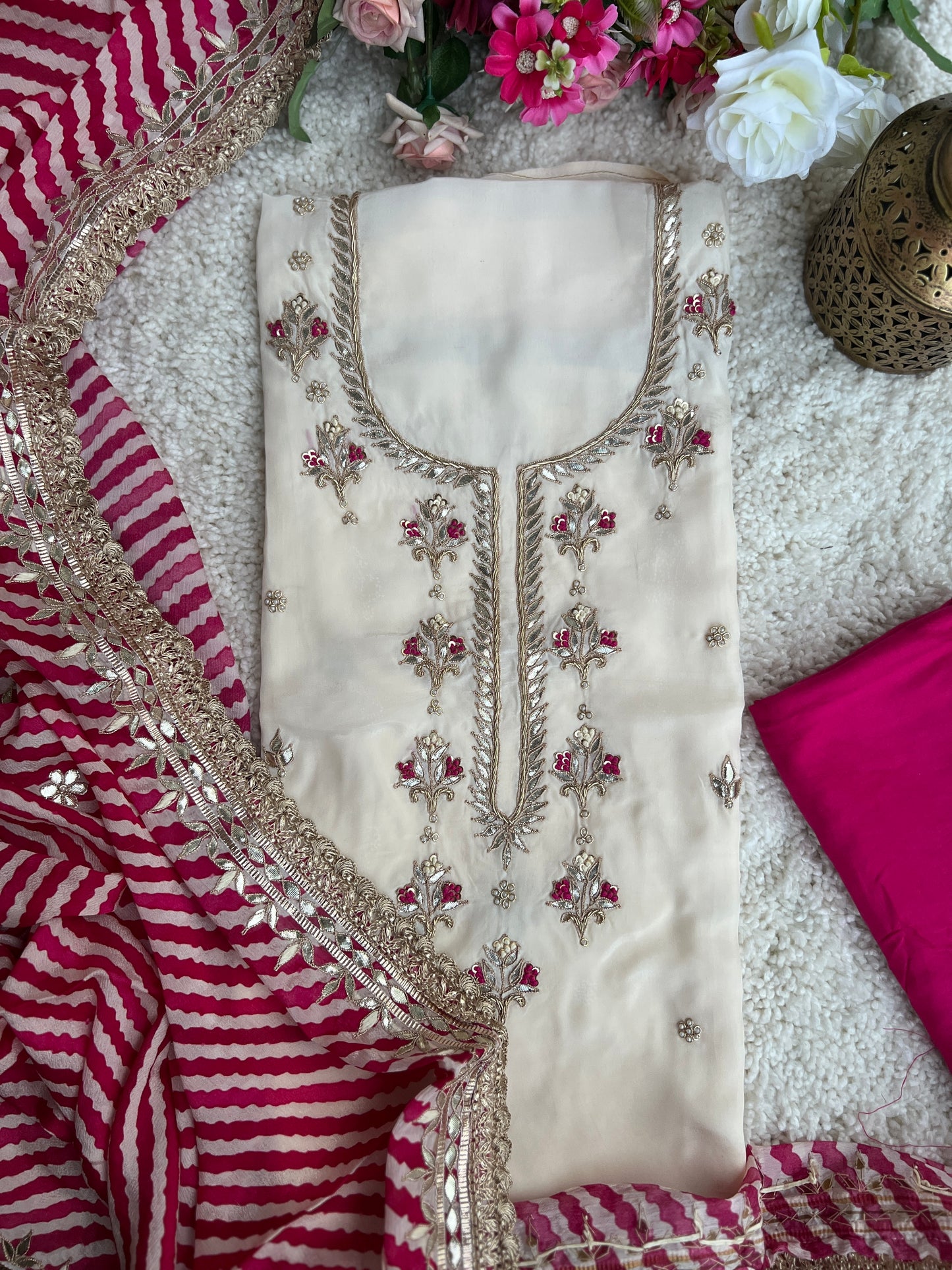 Vanilla Magenta Laheriya