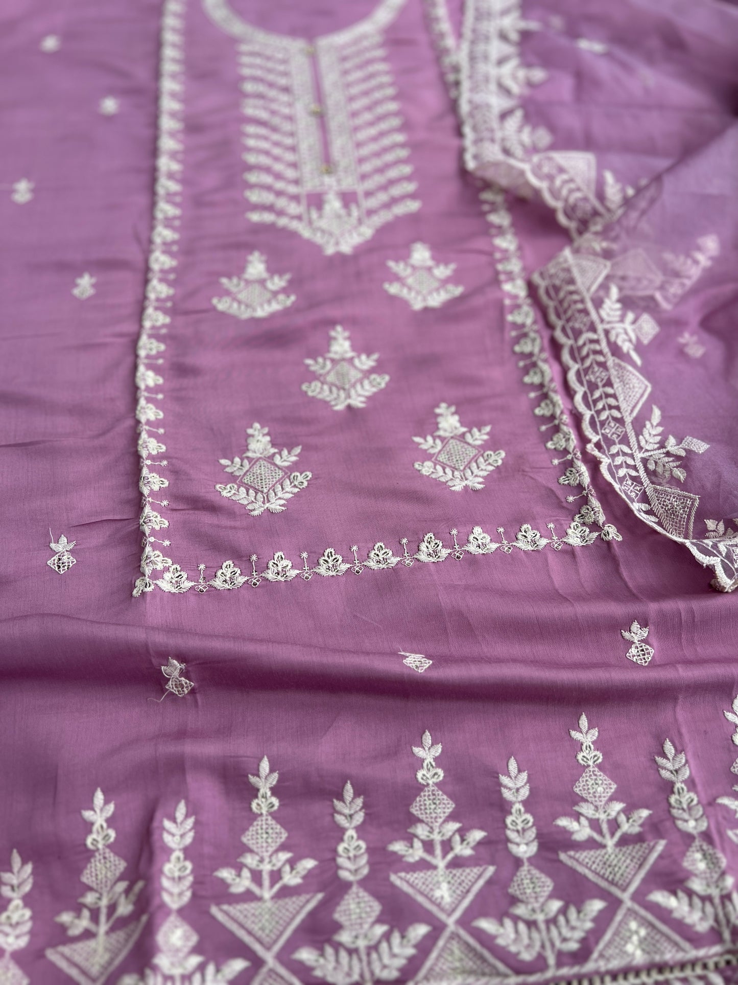 Embroidered Maslin Salwar suit with organza Embroidered Dupatta