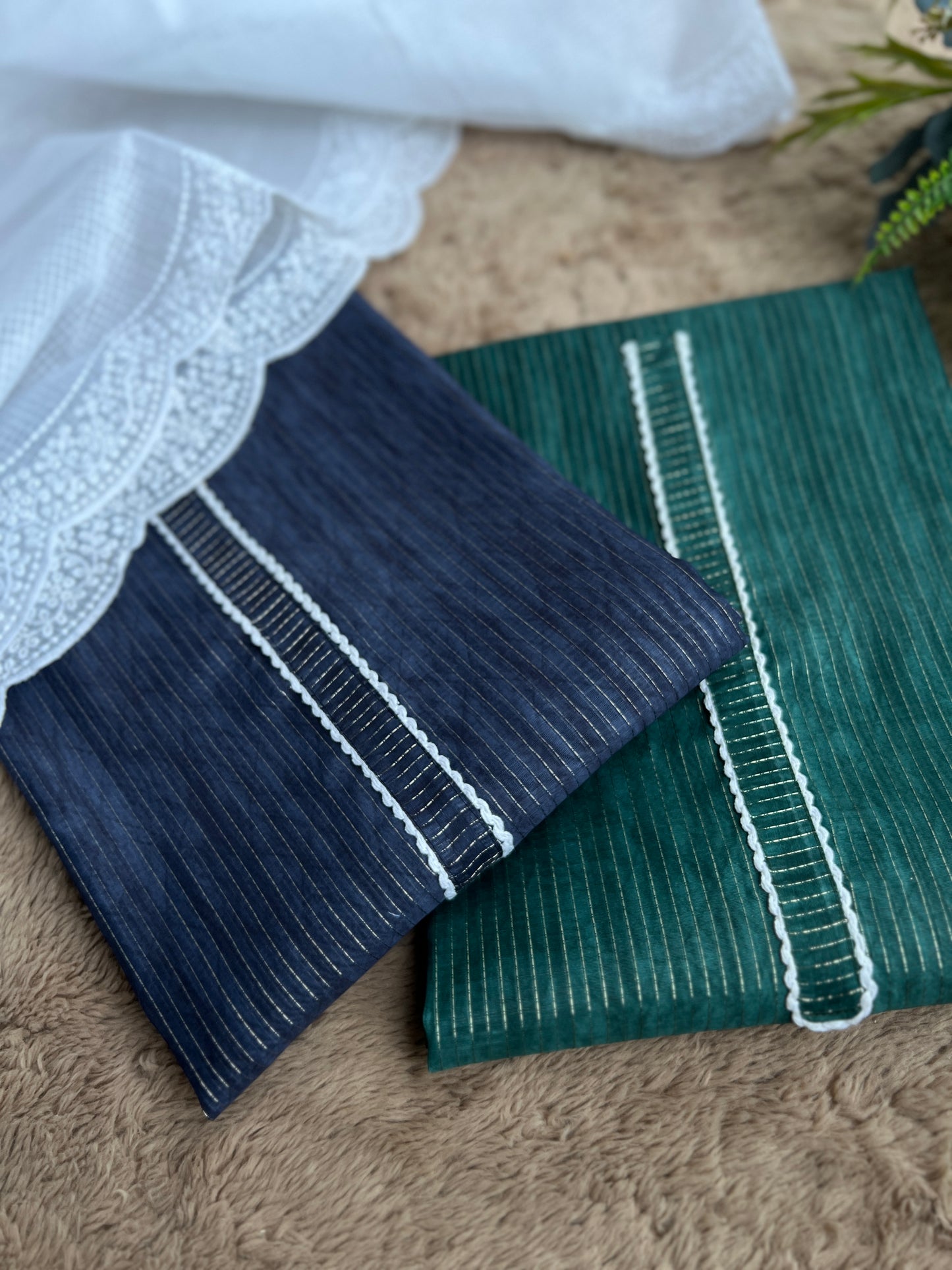 Pure Shimmer Maheshwari & Chikankari Elegance